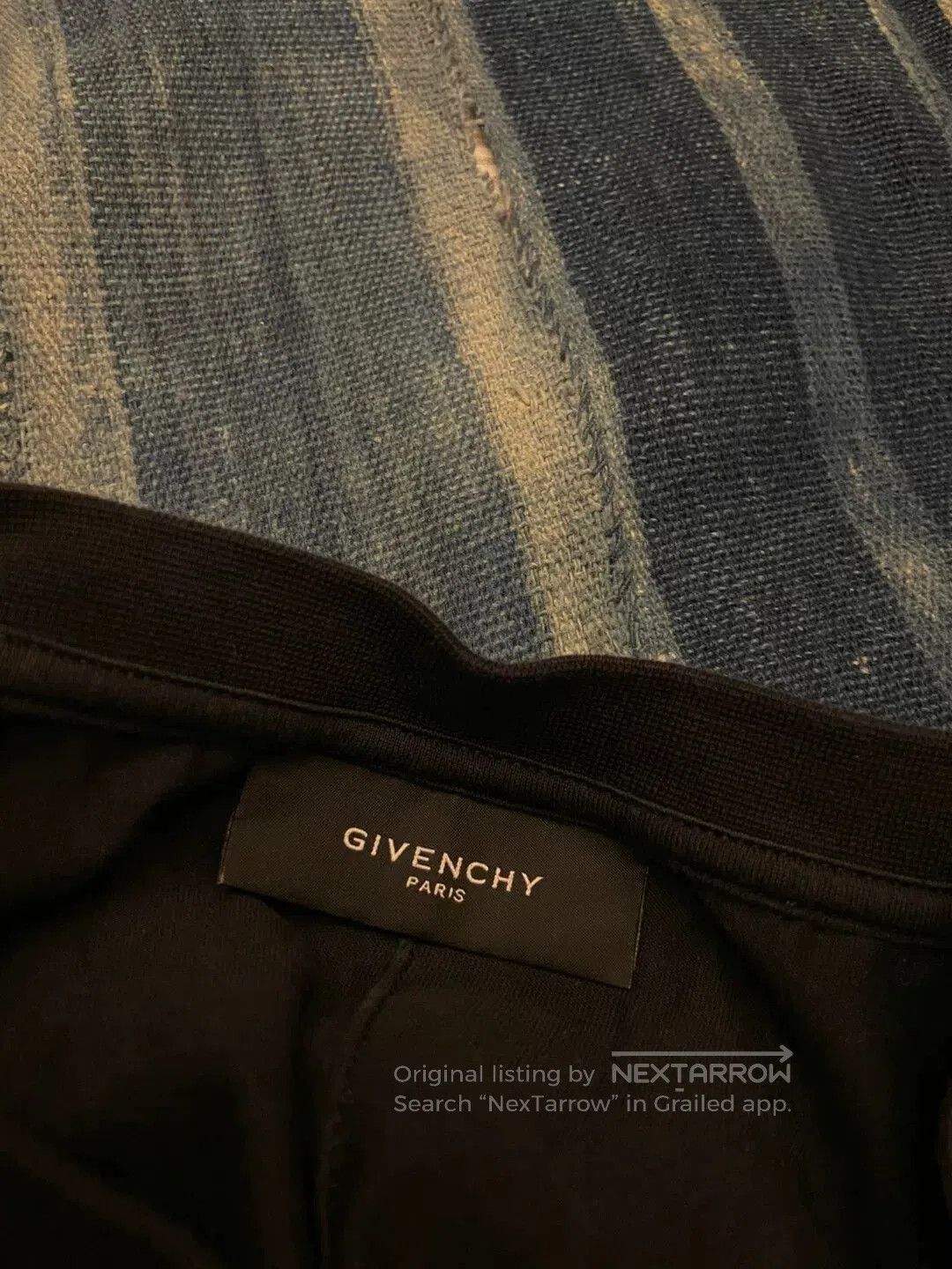 Givenchy givenchy floral star design black t-shirt. Size XS / US 0-2 / IT 36-38 - 5 Thumbnail