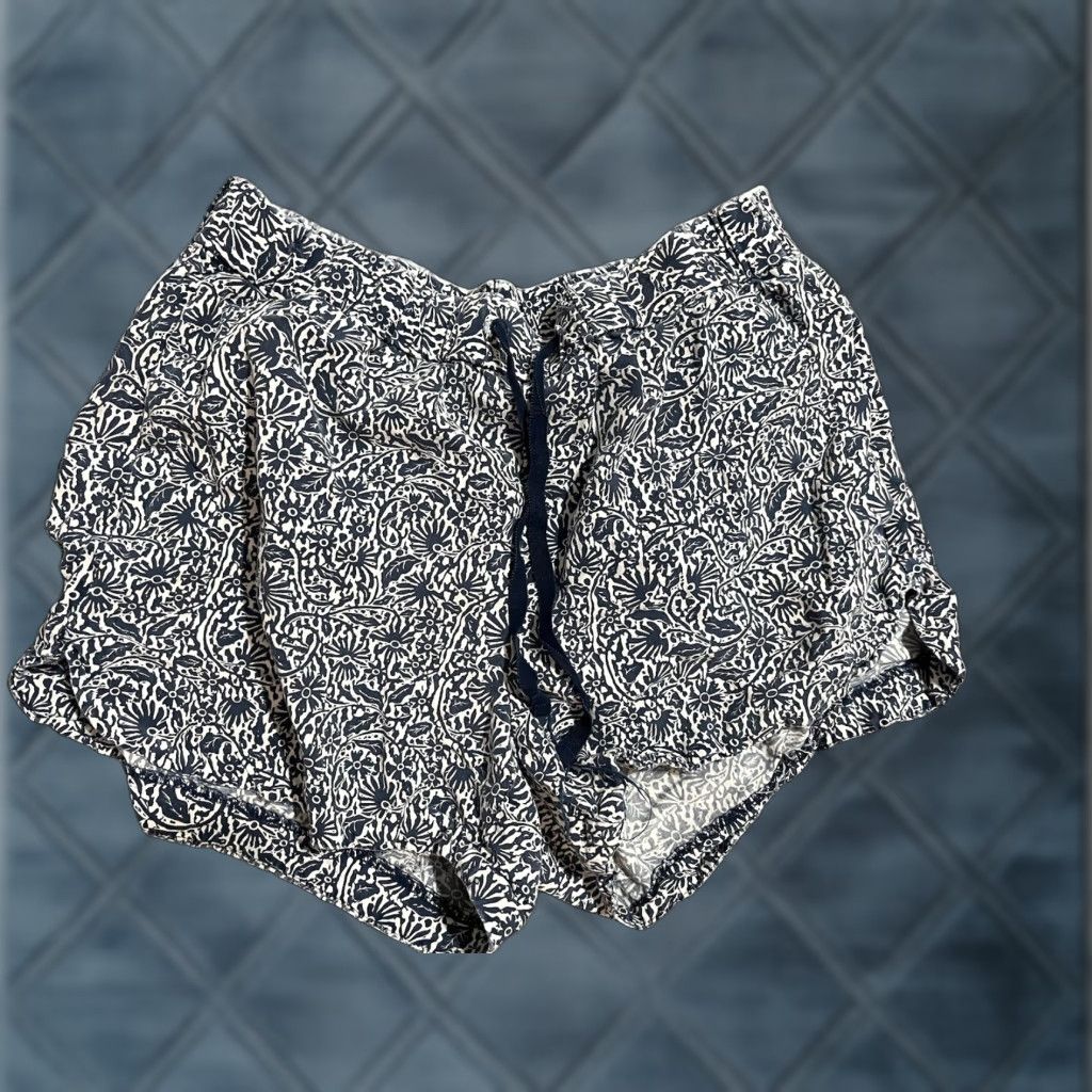 Madewell VINTAGE Madewell Navy Blue Floral Print Drawstring Drapey Pull-On Shorts S Size 28" / US 6 / IT 42 - 1 Thumbnail