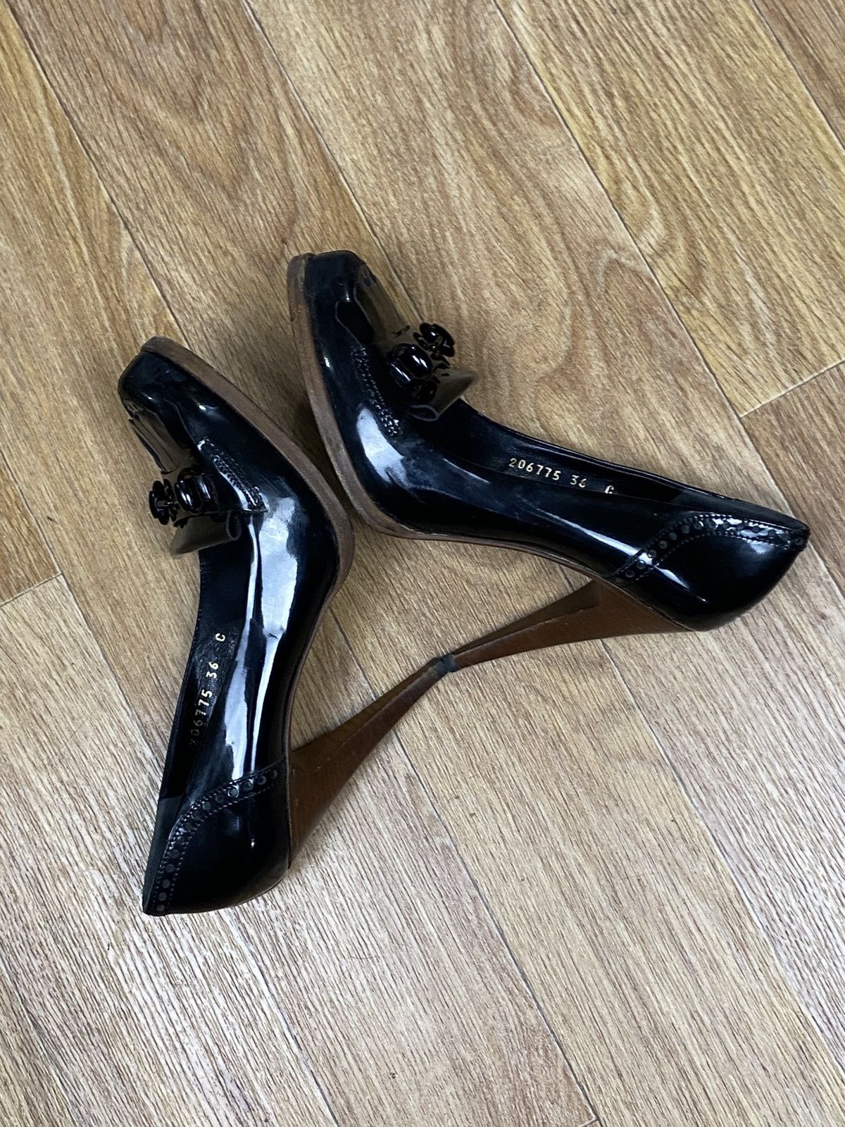Gucci × Vintage Gucci Black Brogue Patent Leather Fringe Detail Loafer Pumps Size US 6 / IT 36 - 12 Thumbnail