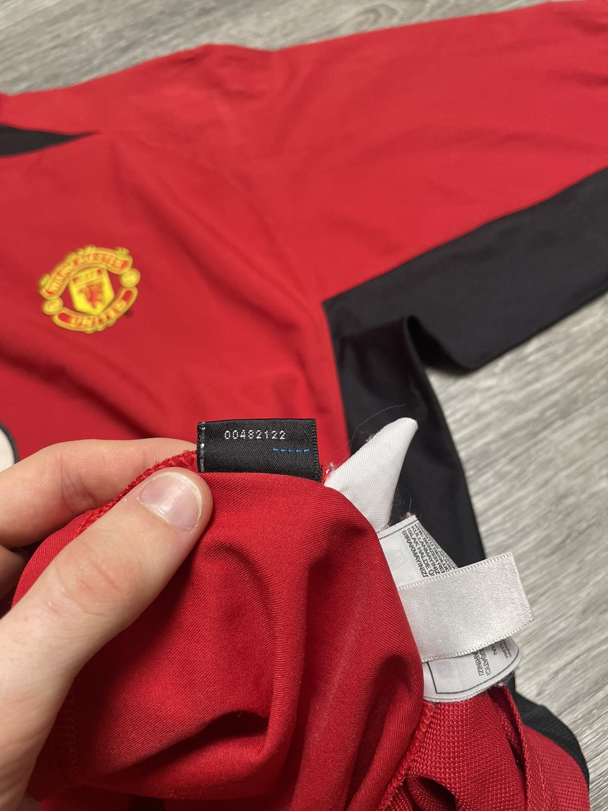 Nike VINTAGE NIKE 2002-04 MANCHESTER UNITED SHIRT SOCCER JERSEY Size US L / EU 52-54 / 3 - 14 Thumbnail