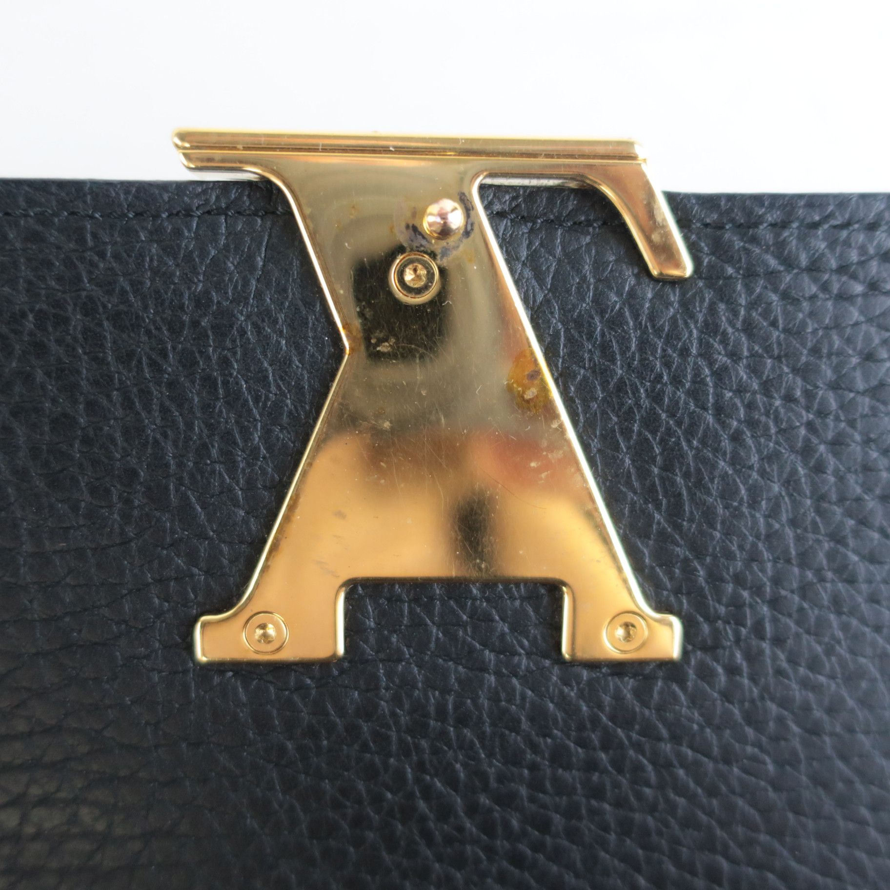 Louis Vuitton Louis Vuitton Black Taurillon Leather Capucines Wallet Size ONE SIZE - 11 Thumbnail