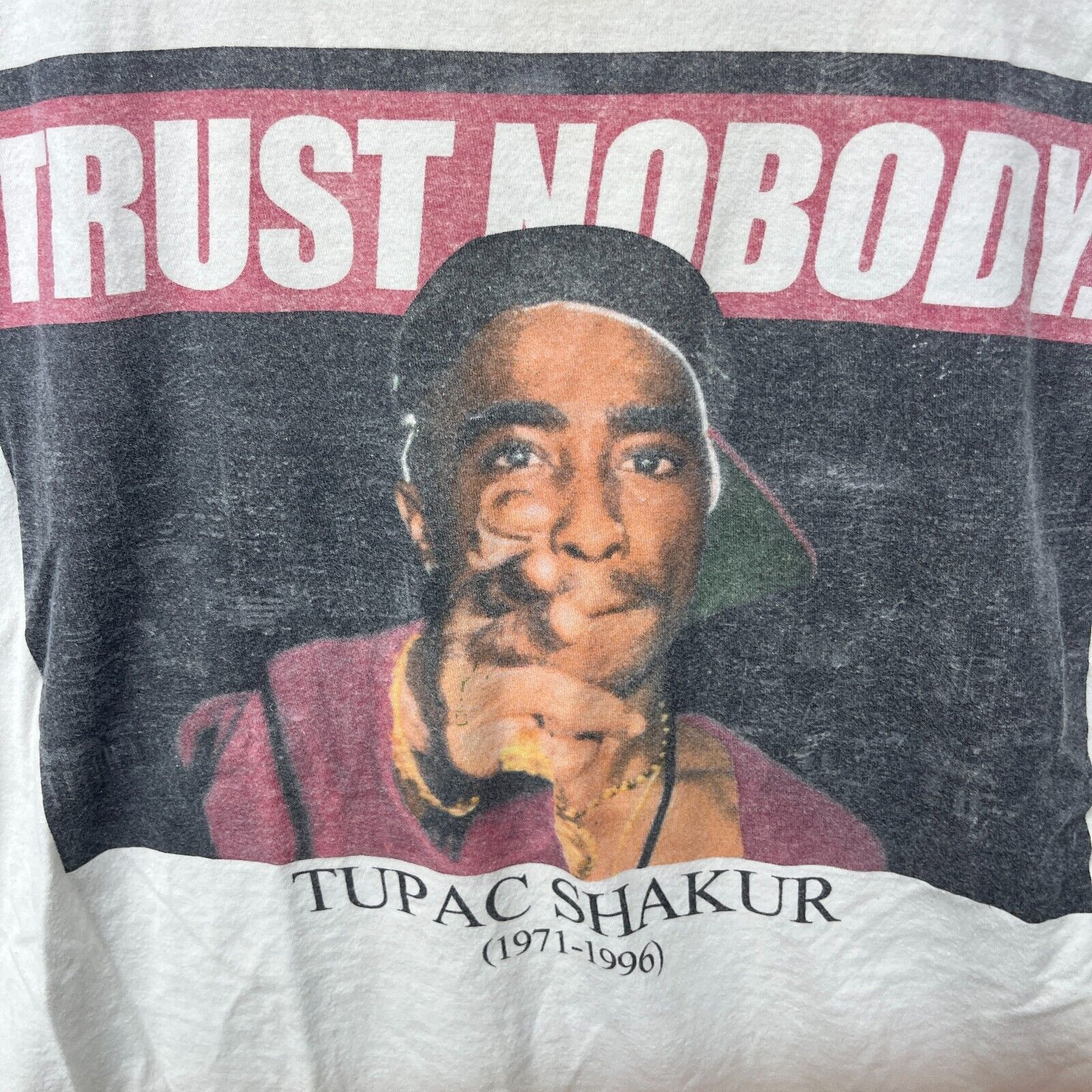 Vintage Vintage Y2K Tupac Shakur Trust Nobody T-Shirt Large Size US L / EU 52-54 / 3 - 5 Thumbnail