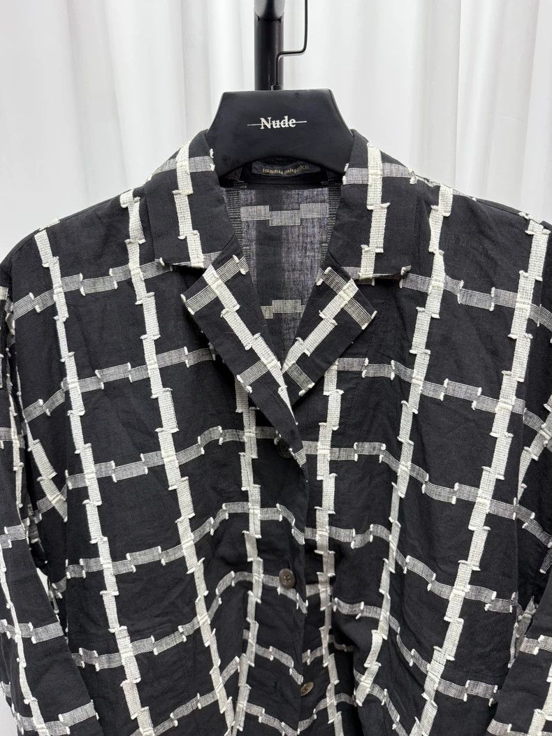 Issey Miyake Issey Miyake Black Pen Period deconstructs the three-quart Size S / US 4 / IT 40 - 2 Thumbnail