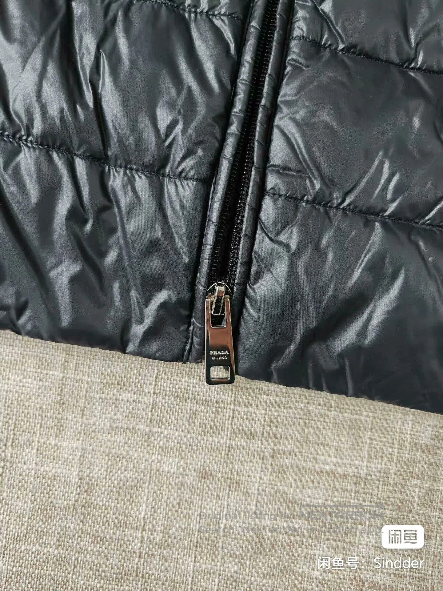 Prada Prada Women's Black Down Jacket. Size M / US 6-8 / IT 42-44 - 6 Thumbnail