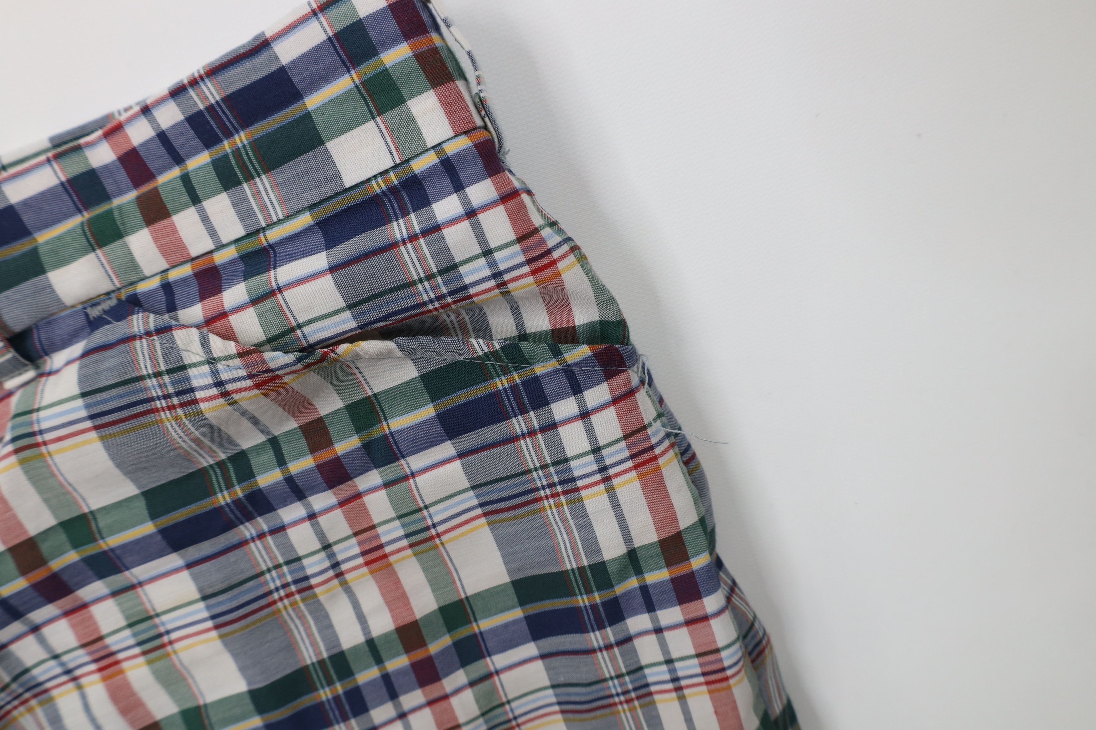 Vintage Vintage 70s Streetwear Plaid Above Knee Chino Shorts USA Size US 42 / EU 58 - 6 Thumbnail