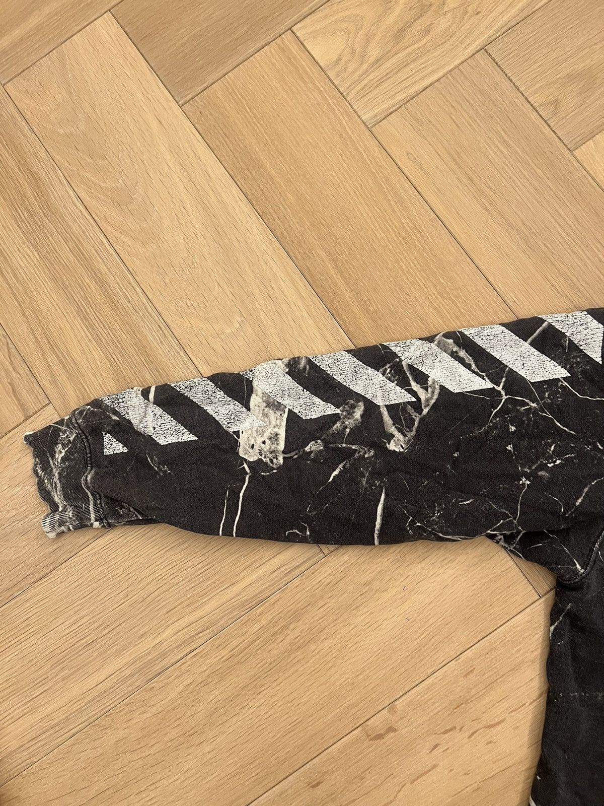 Off-White Off White Caravaggio Hoodie Size US M / EU 48-50 / 2 - 4 Thumbnail