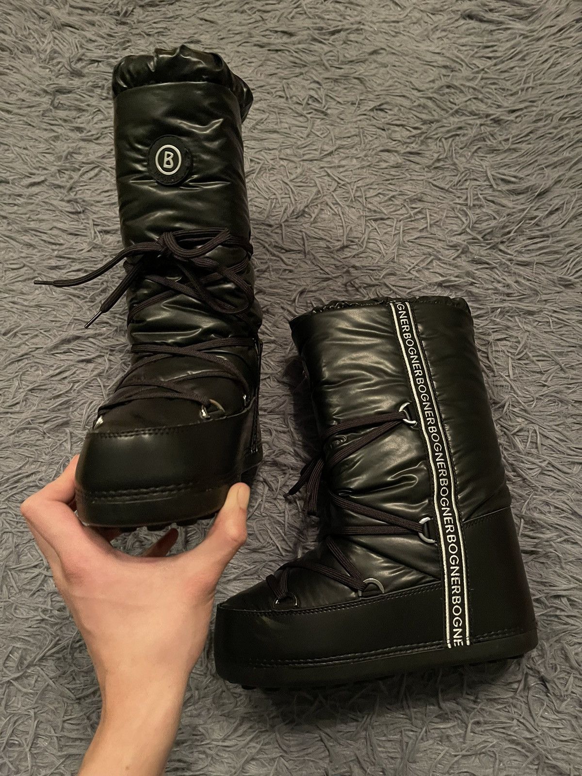 image of Avant Garde Warm Moon Boots in Black, Women's (Size 8)