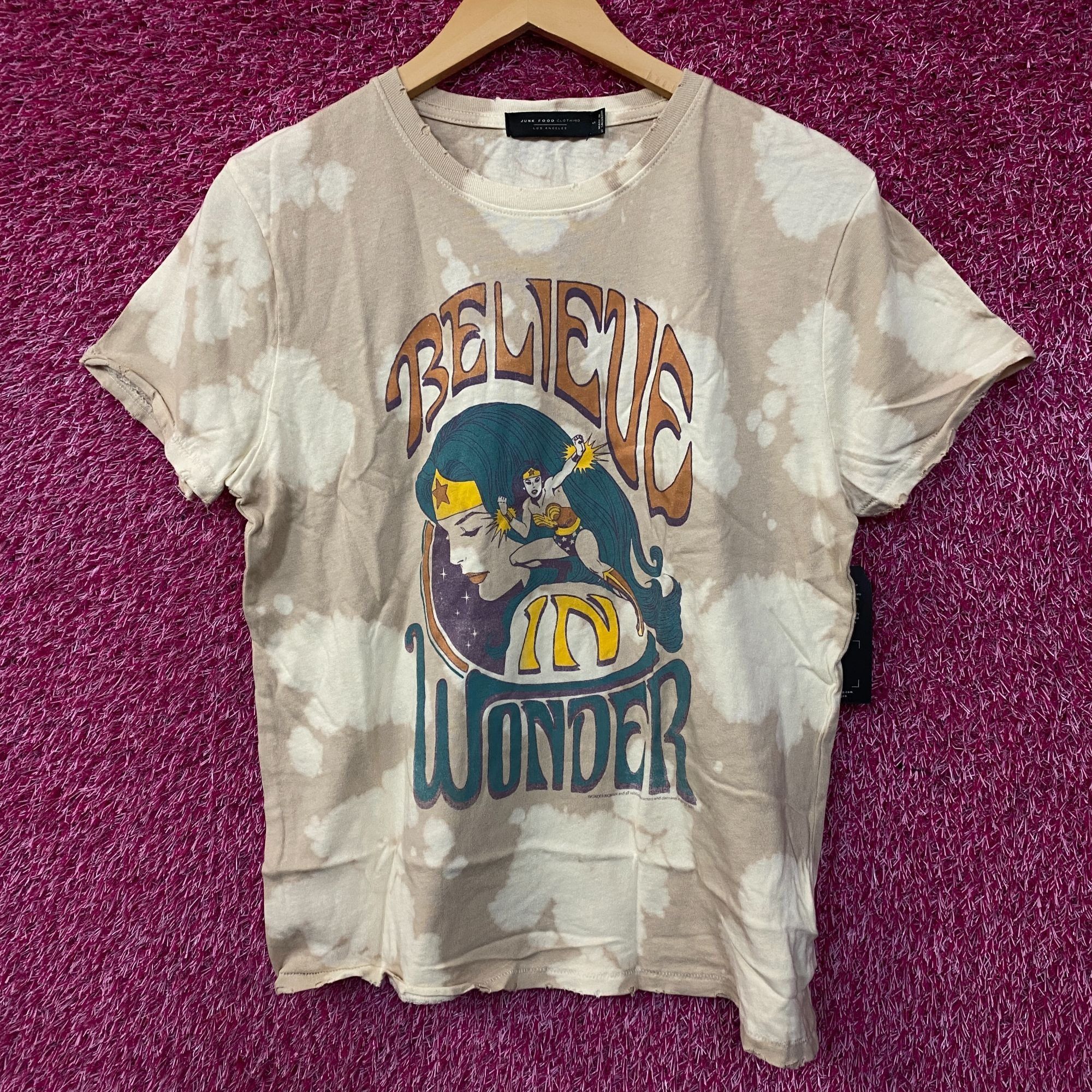 DC Comics Junk Food Clothing Wonder Woman Believe in Wonder Tie-Dye T- Size US S / EU 44-46 / 1 - 1 Thumbnail