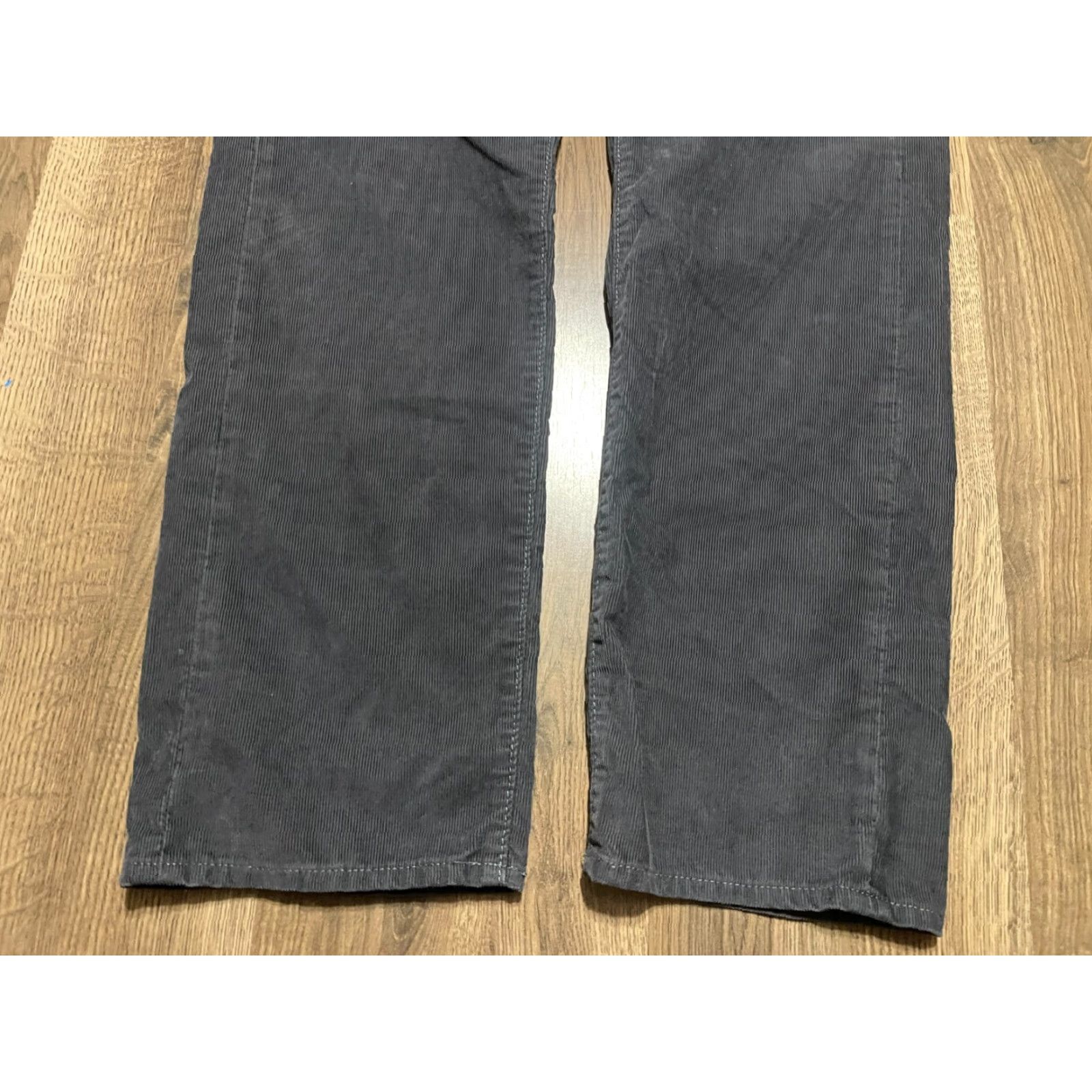 Dockers DOCKERS Pants Mens Size 34x32.5 Gray Straight Pockets Regular Inseam 32.5 Front Flat Ankle Casual Vintage No Size US 34 / EU 50 - 4 Thumbnail