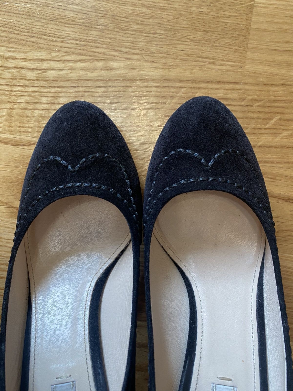 Prada Prada Black Suede Whipstitch ClassicHigh Heel PumpsSize 37.5 Size US 7.5 / IT 37.5 - 7 Thumbnail