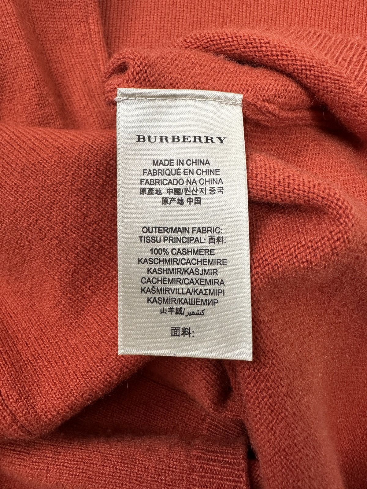 Burberry BURBERRY BRIT 100% Cashmere V-Neck Pulover Sweater Women’s Size XS / US 0-2 / IT 36-38 - 13 Thumbnail