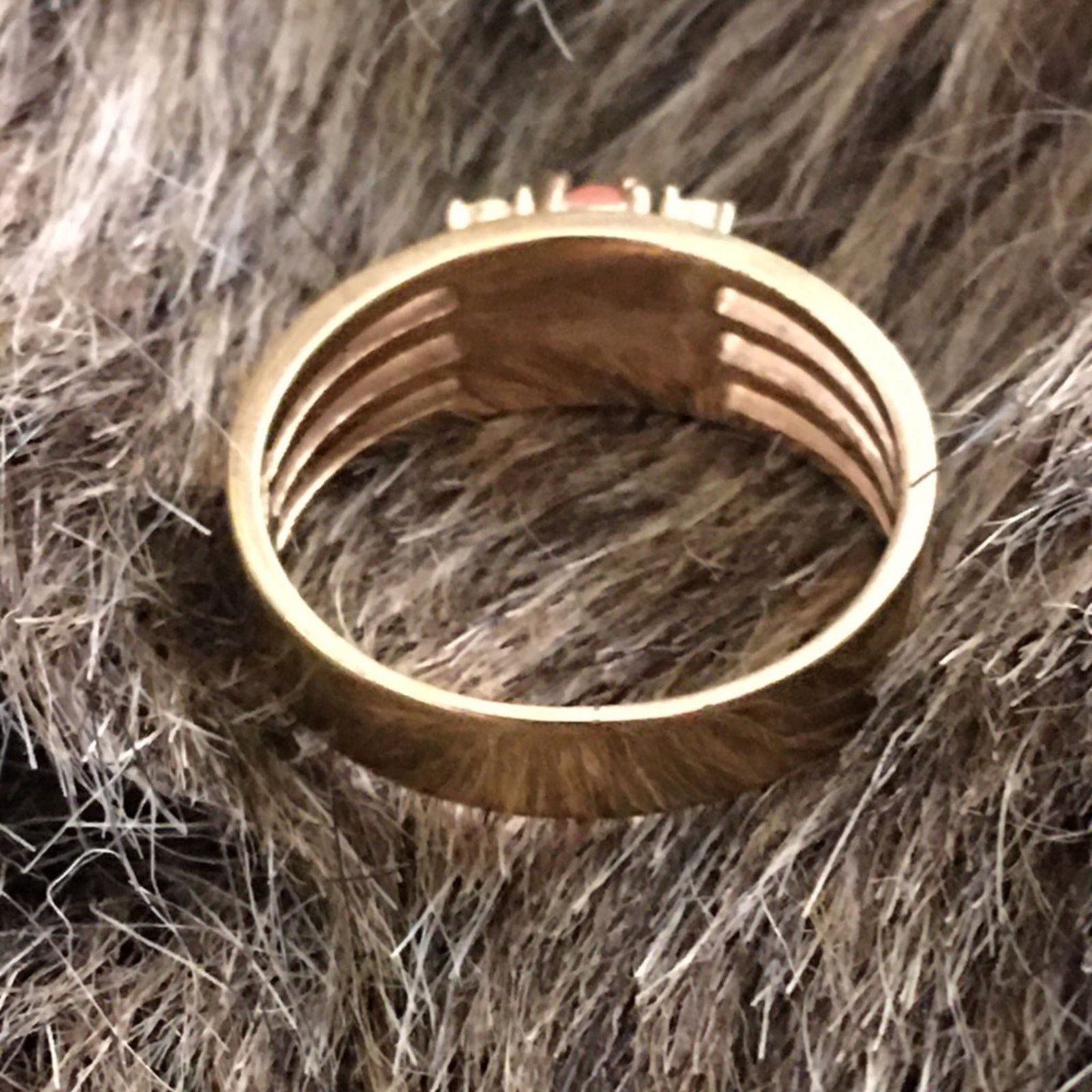 Vintage Vintage Avon faux coral rhinestone gold ring Size ONE SIZE - 3 Thumbnail