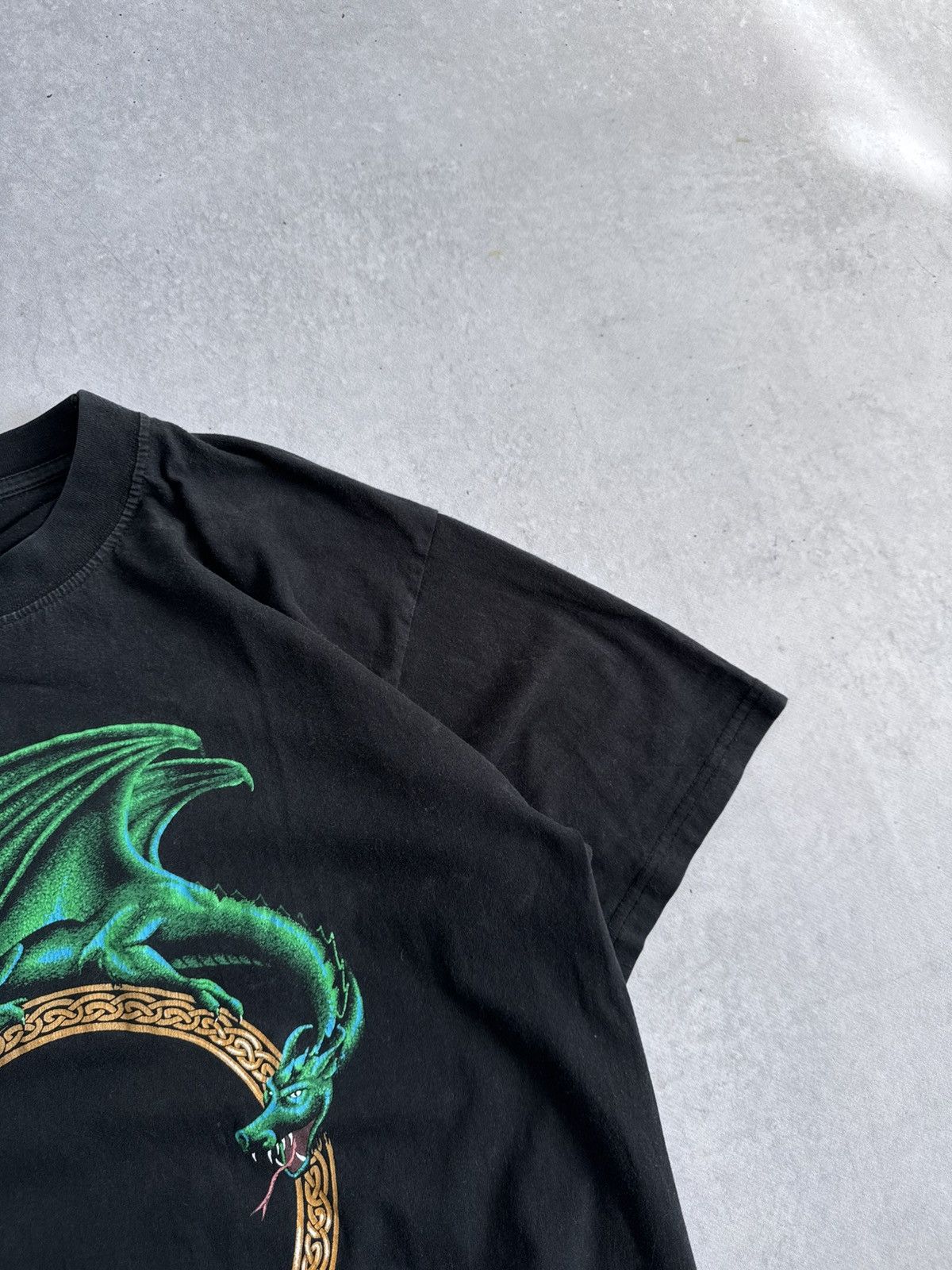Other Vintage Late 90s Early 00s Hewlin UK Dragon Archive Tee Size US L / EU 52-54 / 3 - 5 Thumbnail
