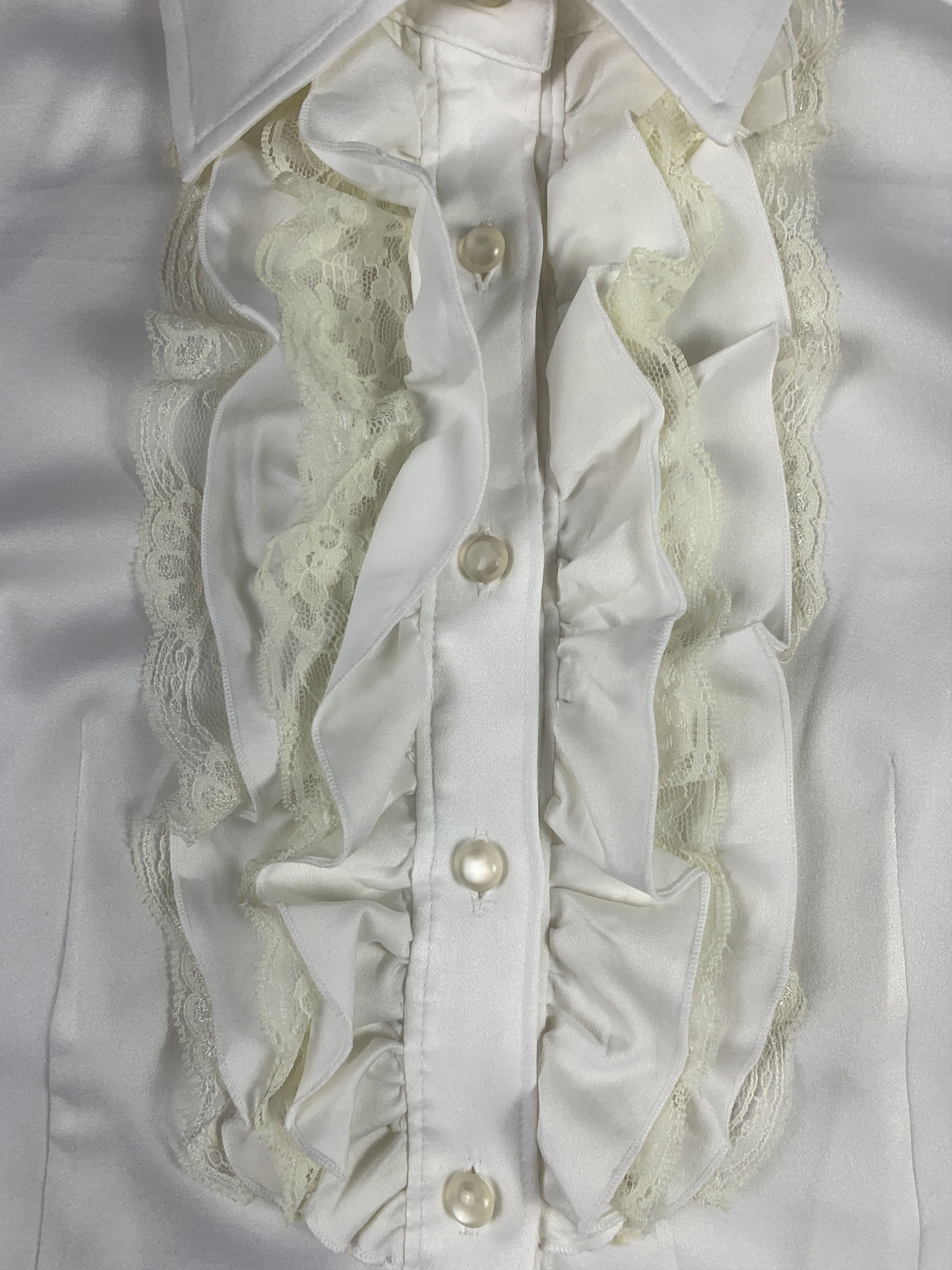 Japanese Brand Luccia White Ruffle Trim Blouse (M) Size M / US 6-8 / IT 42-44 - 4 Thumbnail