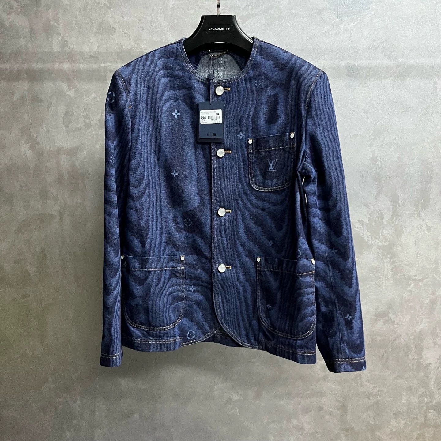 Louis Vuitton Louis Vuitton 25 Blue Collarless Denim Jacket Size US M / EU 48-50 / 2 - 1 Thumbnail