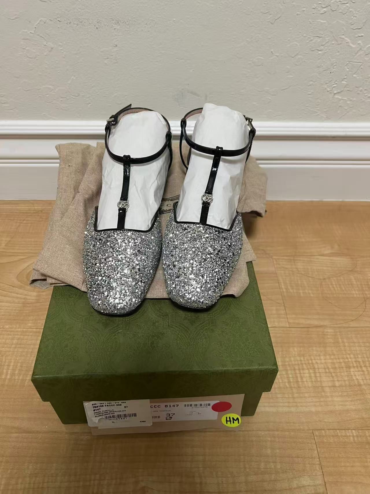Gucci gucci women shoes with a Double G logo Size US 7 / IT 37 - 1 Thumbnail