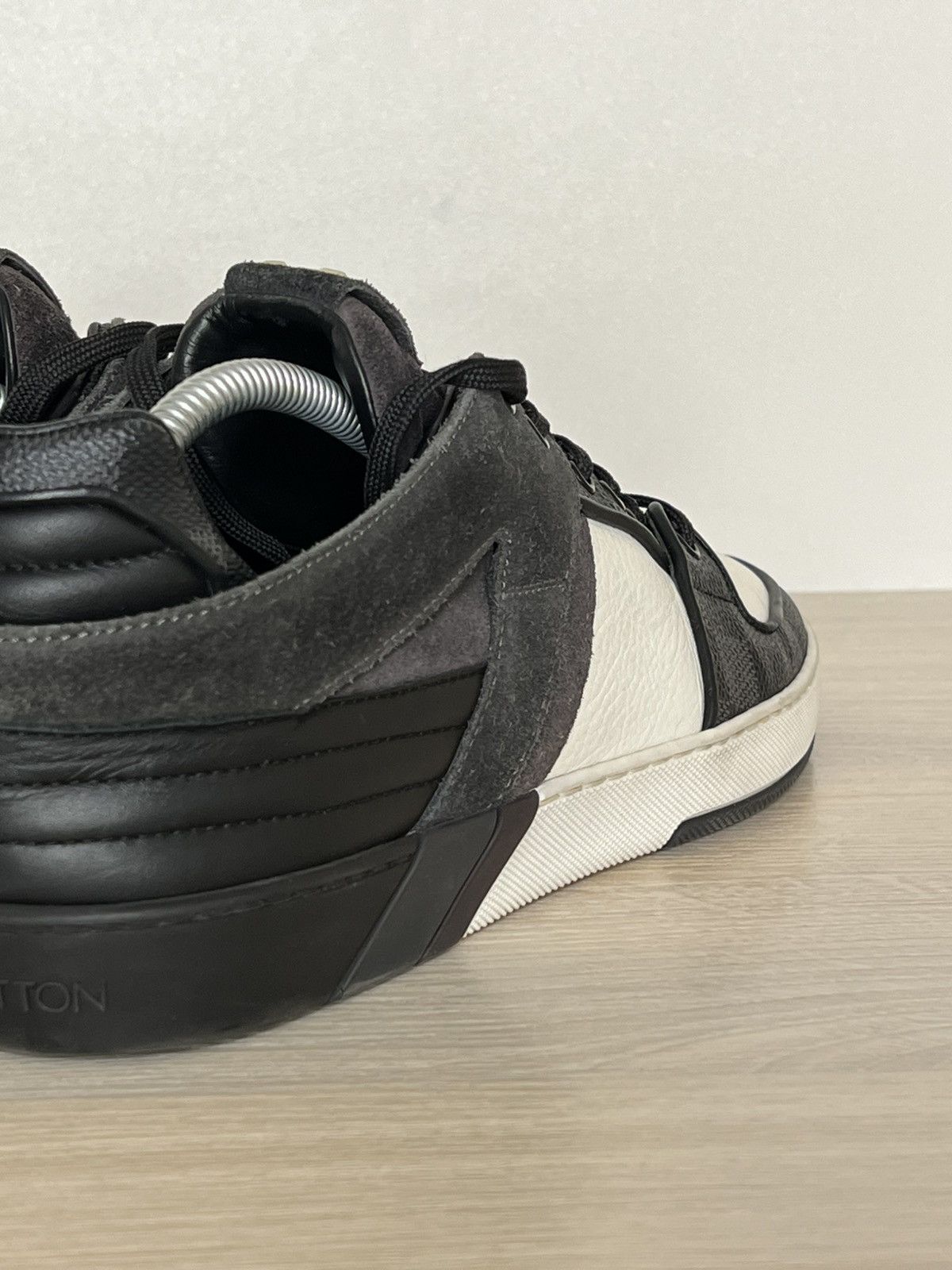Louis Vuitton Louis Vuitton Archival Damier Leather Suede Sneakers Size US 9 / EU 42 - 11 Thumbnail