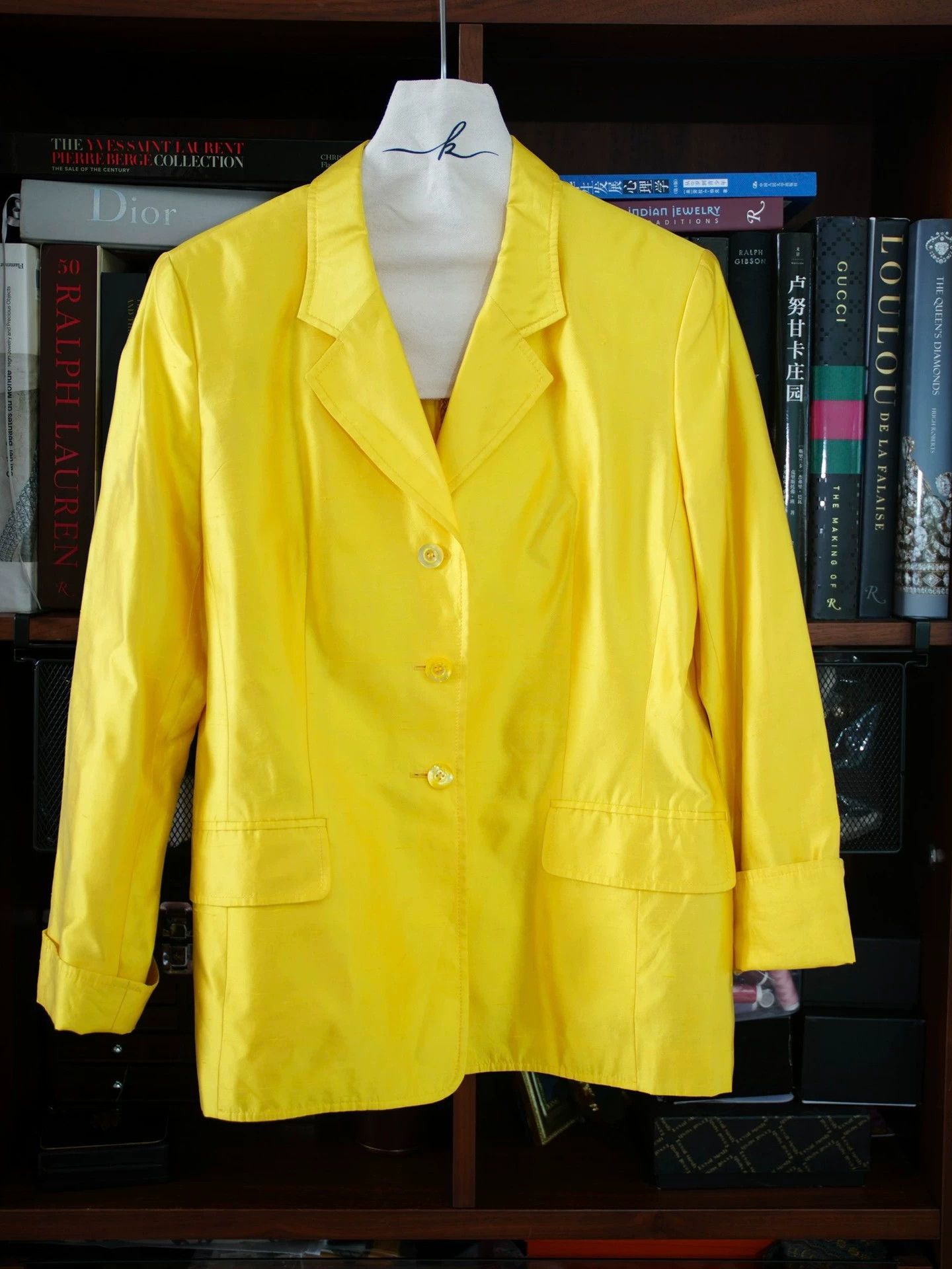 Escada Escada Vintage Yellow Silk Blazer Size S / US 4 / IT 40 - 2 Thumbnail