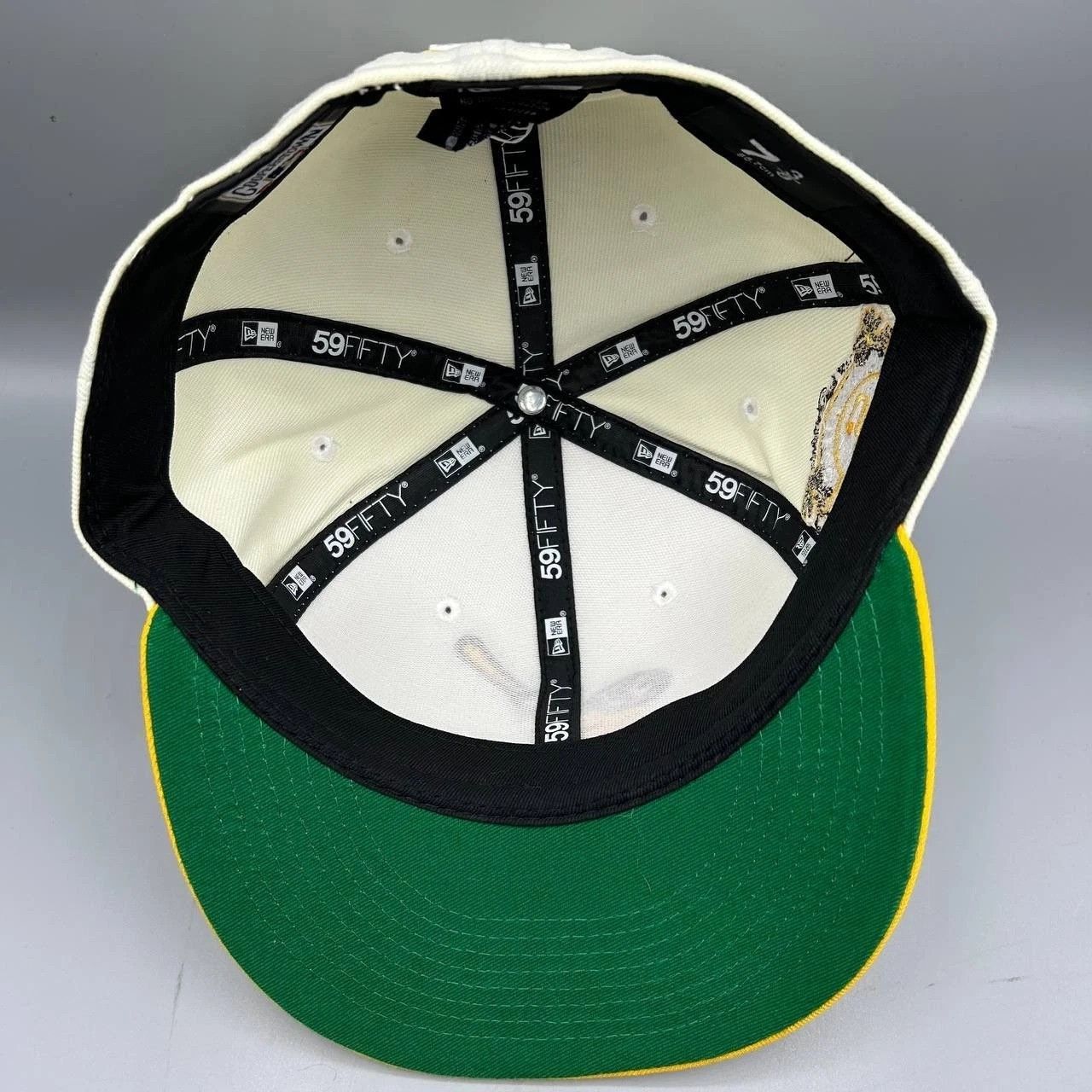 New Era San Diego Padres Hat Men 7 3/8 White Yellow MLB Fitted Cap Size ONE SIZE - 2 Thumbnail