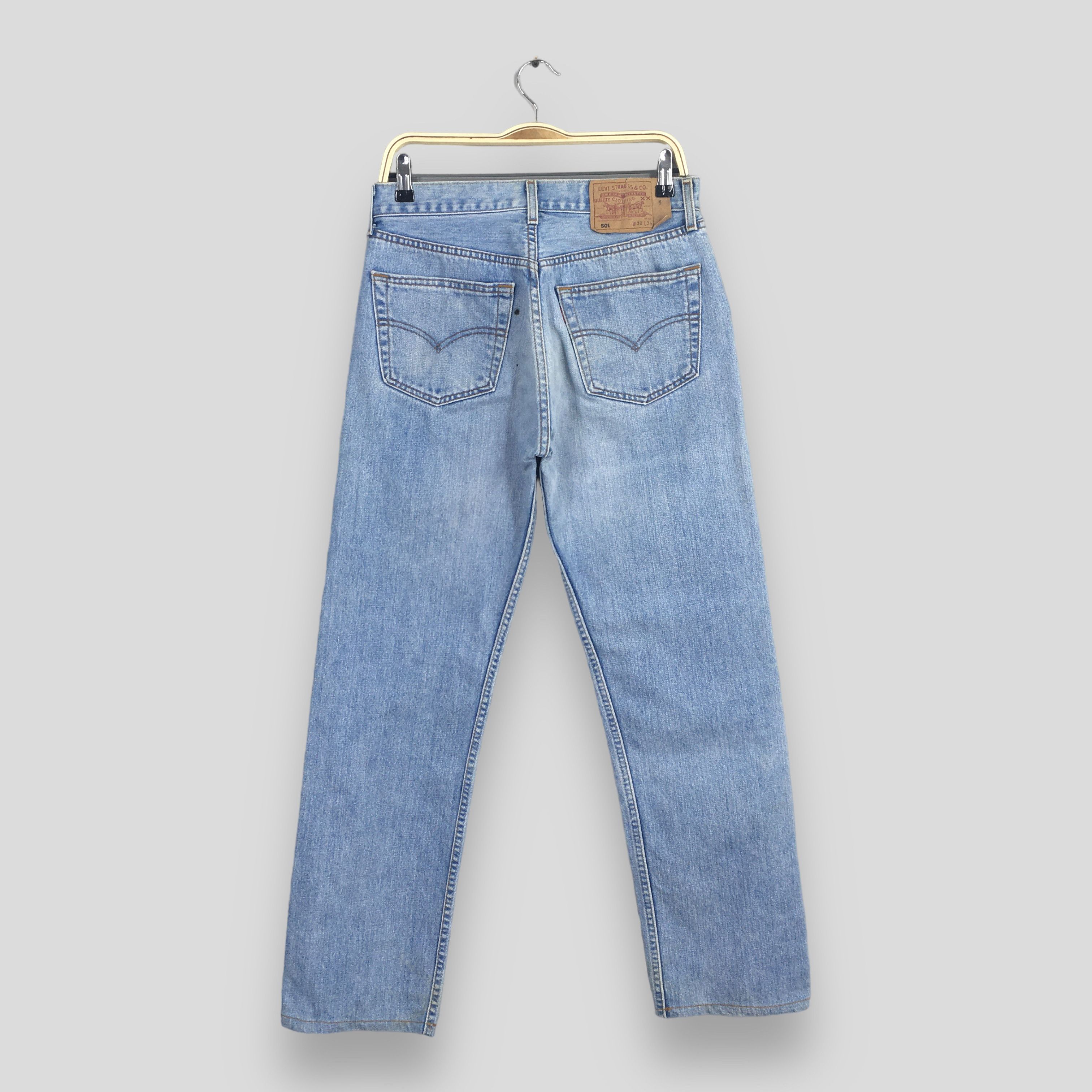 Levi's Size 30x30 Vintage 90s Levi's 501 Faded Blue Jeans S856 Size US 30 / EU 46 - 8 Thumbnail