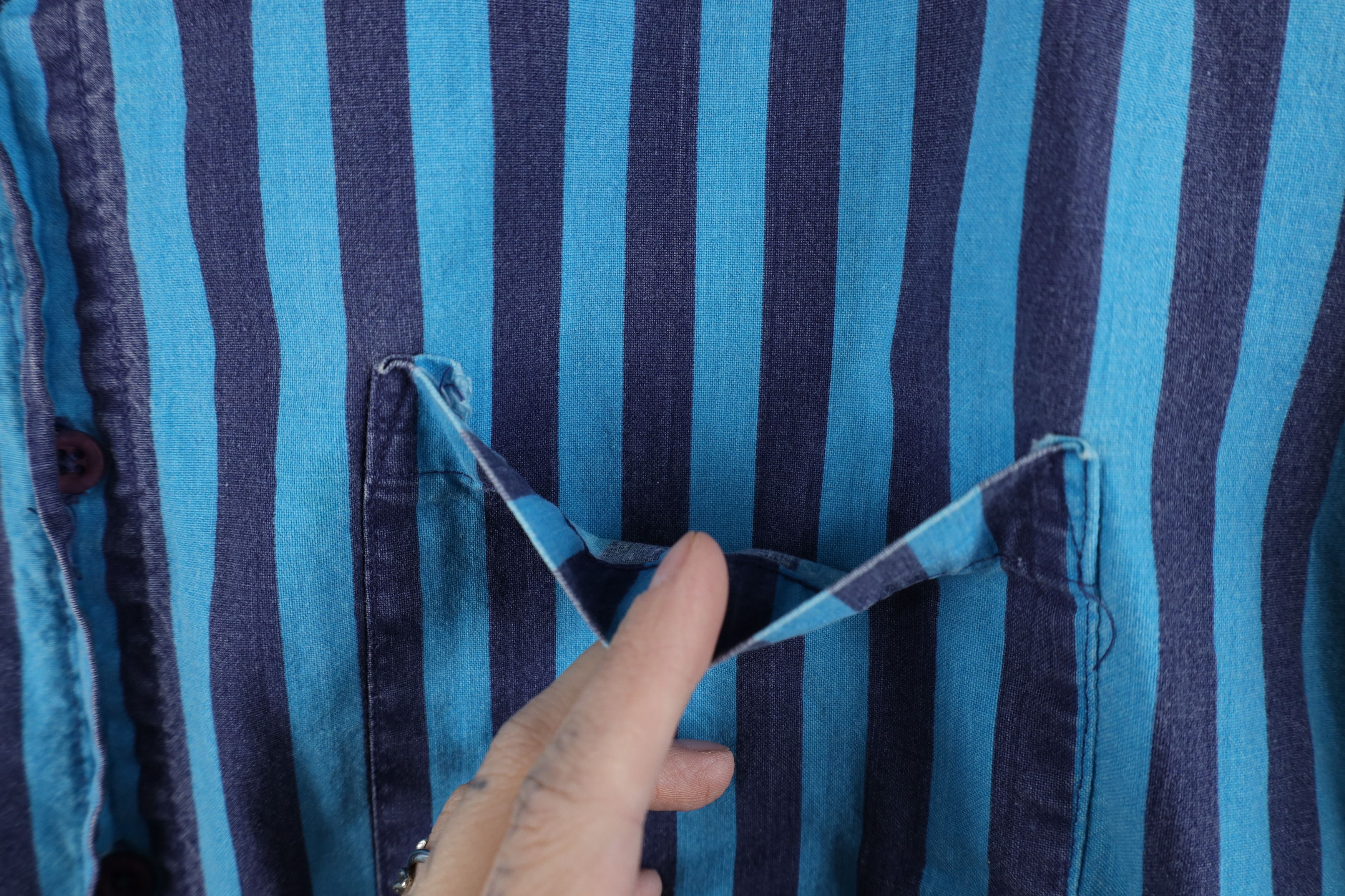 Vintage Vintage 90s Streetwear Fit Striped Collared Button Shirt USA Size US XL / EU 56 / 4 - 4 Thumbnail