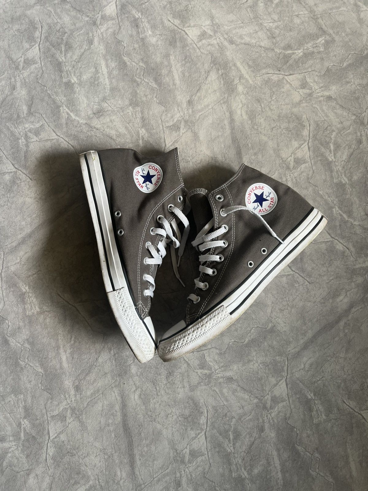 Converse Converse Hi Top Sneakers Size US 9.5 / EU 42-43 - 1 Thumbnail