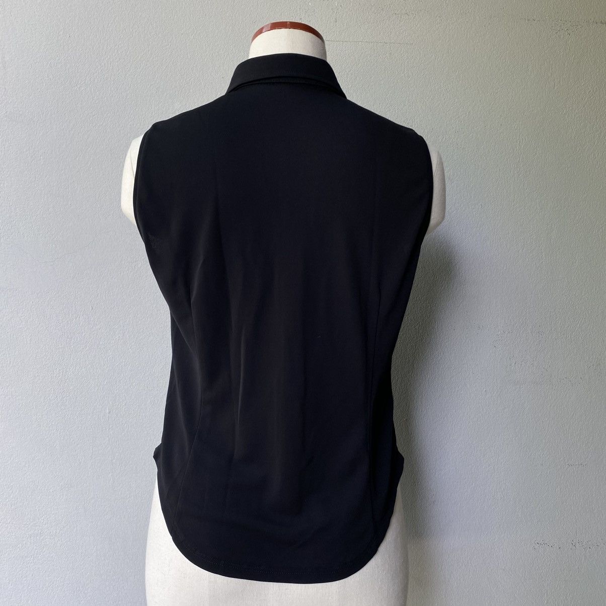 Fendi FENDI Black Sleeveless Soft Shirt Size M / US 6-8 / IT 42-44 - 11 Thumbnail