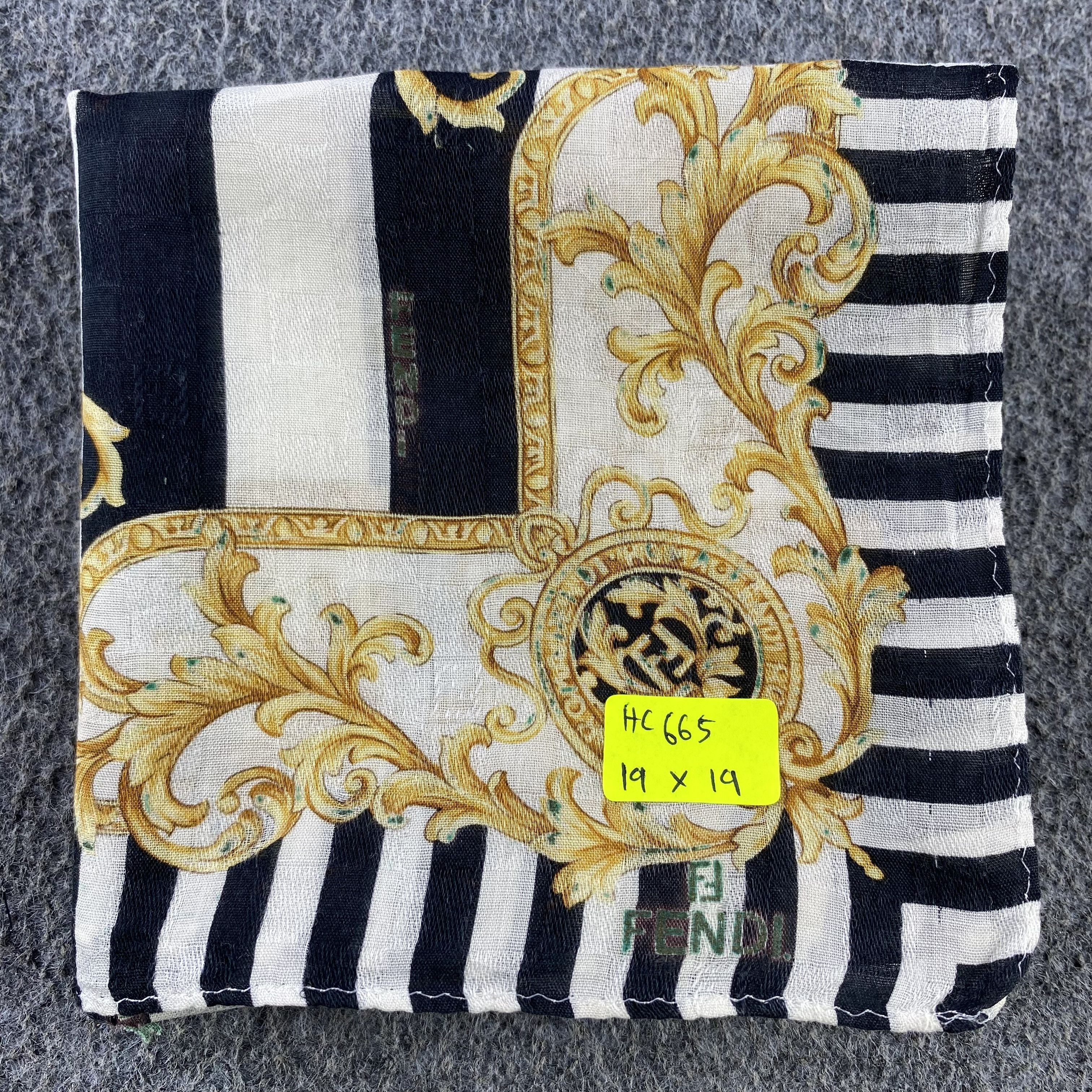 Vintage Fendi Handkerchief/Neckerchief/Bandana HC665 Size ONE SIZE - 6 Thumbnail