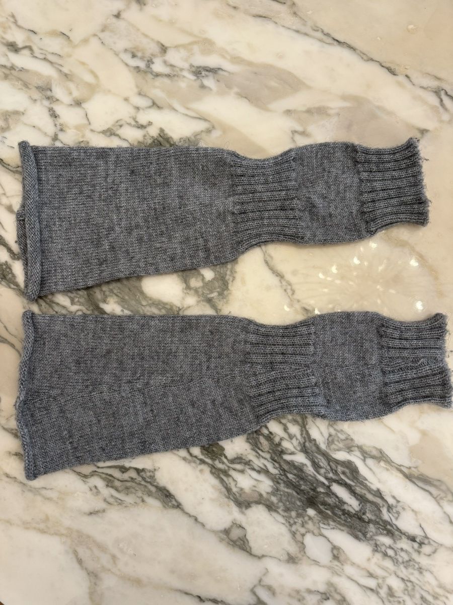 Dior × Hedi Slimane Hedi Slimane x Dior Homme wool arm warmers