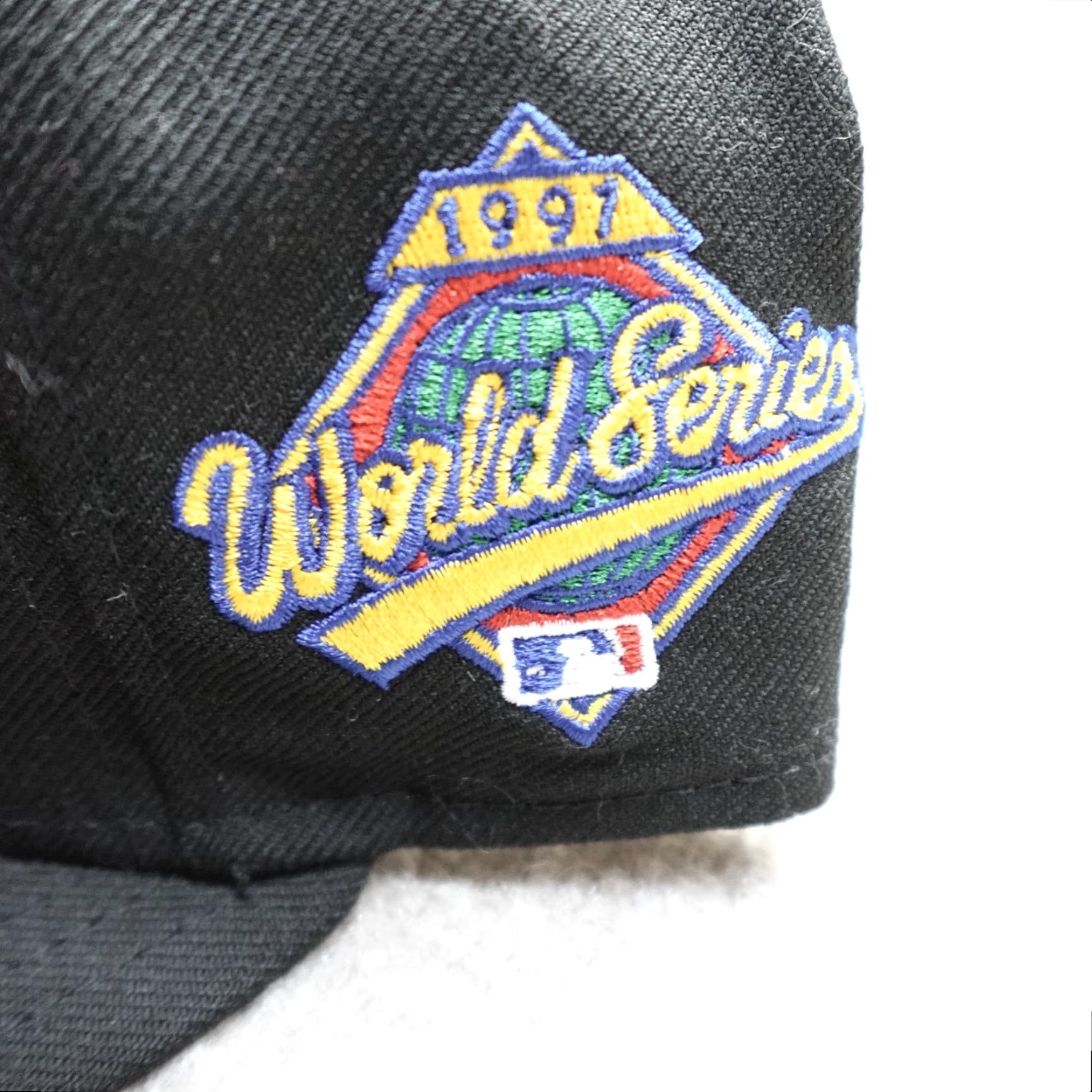 New Era VINTAGE Florida Marlins Hat Fitted 7 Black 100% Wool World Series 1997 Mens Wool Baseball Cap New Era 100% Wool Black Size 7 Size ONE SIZE - 3 Thumbnail