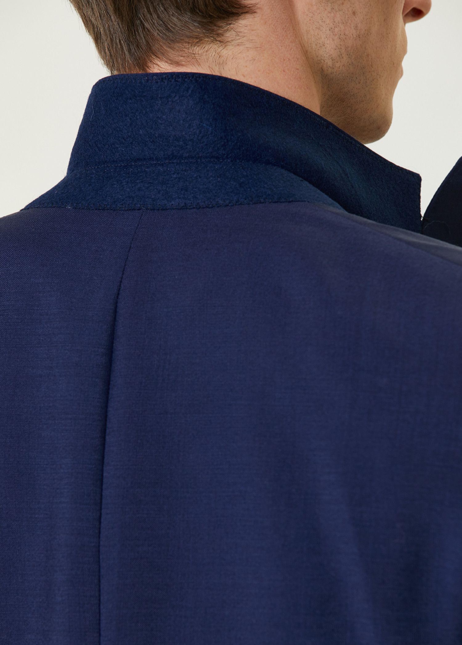 Bally o1y1224 Double Breasted Silk Blazer in Navy Size US S / EU 44-46 / 1 - 6 Thumbnail
