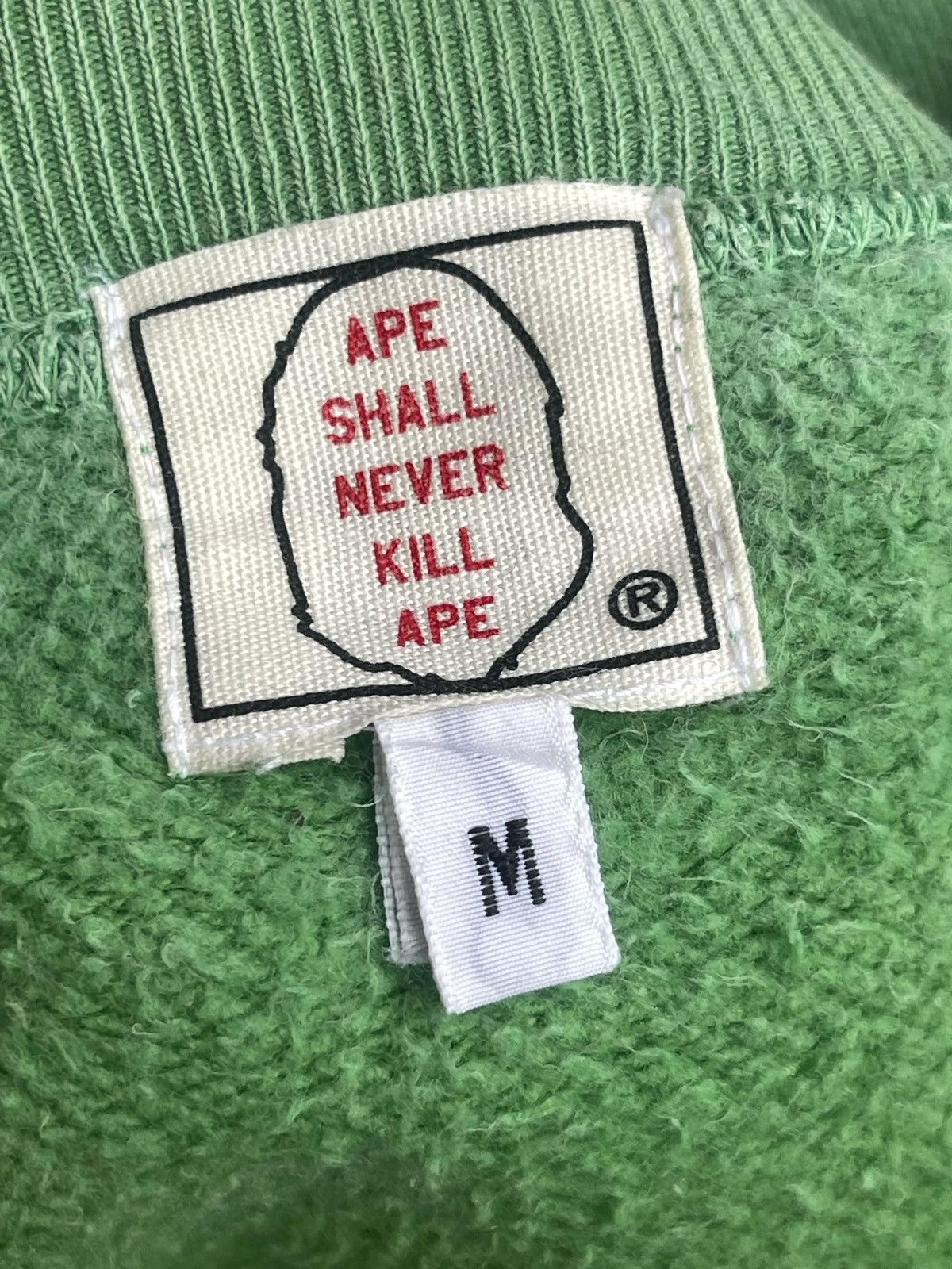 Bape × Nigo Vintage Baby Milo By A Bathing Ape Crewneck Sweatshirt Size US M / EU 48-50 / 2 - 17 Thumbnail