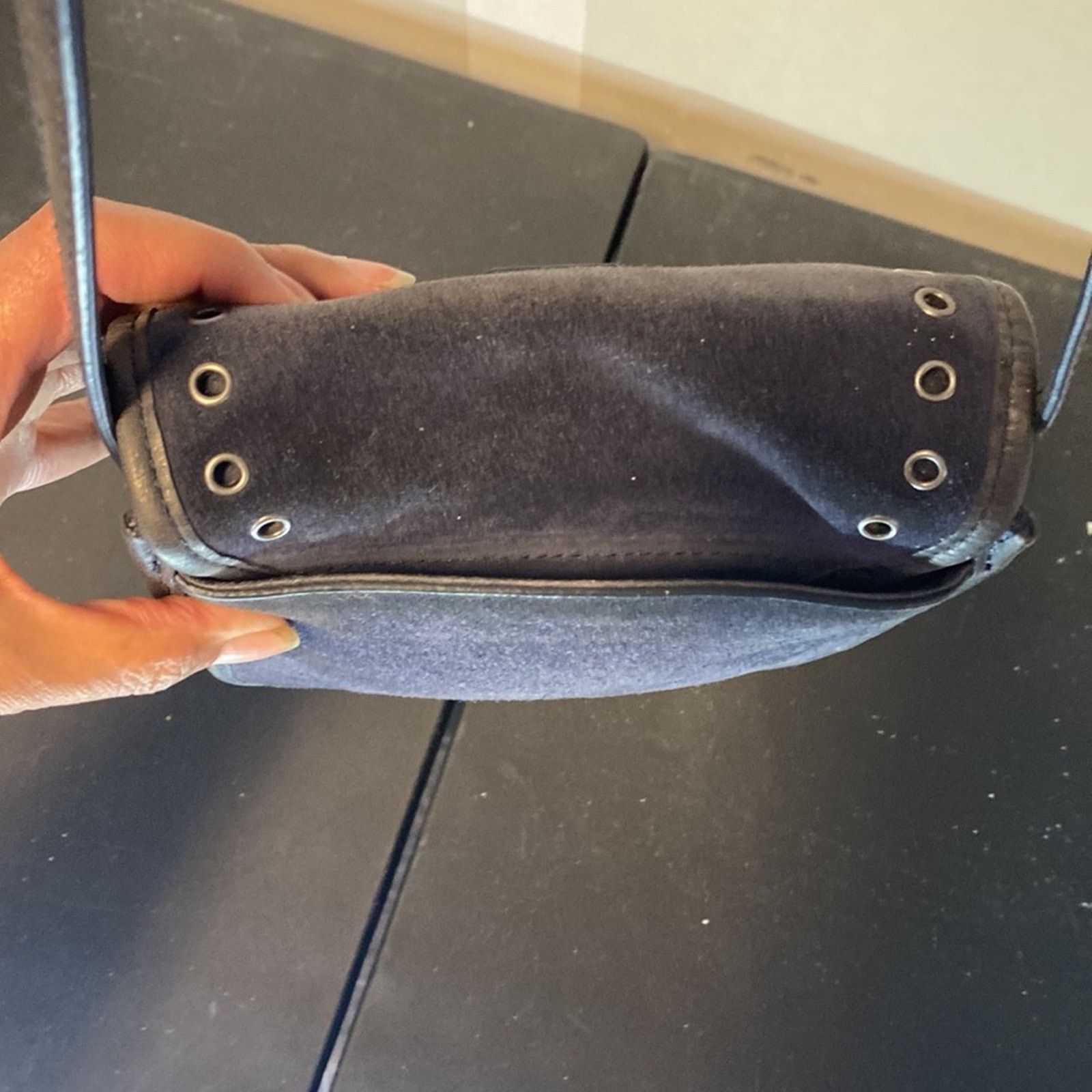 Lucky Brand Lucky Brand rose suede distressed leather crossbody bag Size ONE SIZE - 5 Thumbnail