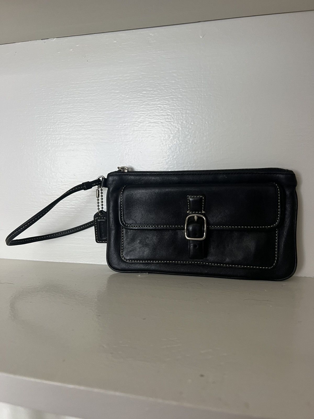 Coach Vintage Coach Clutch Black Leather with buckle Size ONE SIZE - 1 Thumbnail