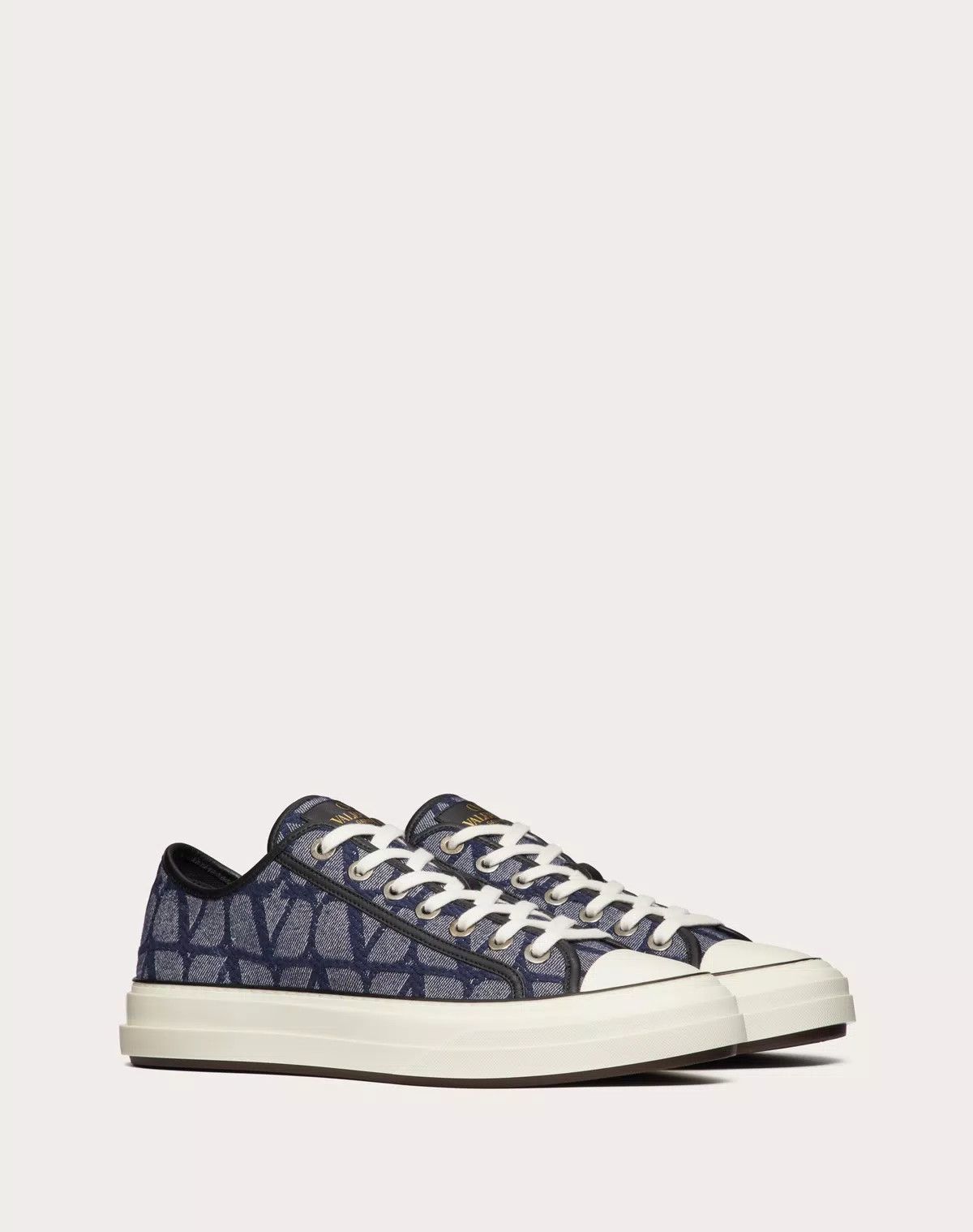 Valentino oc11z0625 Denim Effect Jacquard Sneaker in Multicolor Size US 11 / EU 44 - 2 Thumbnail