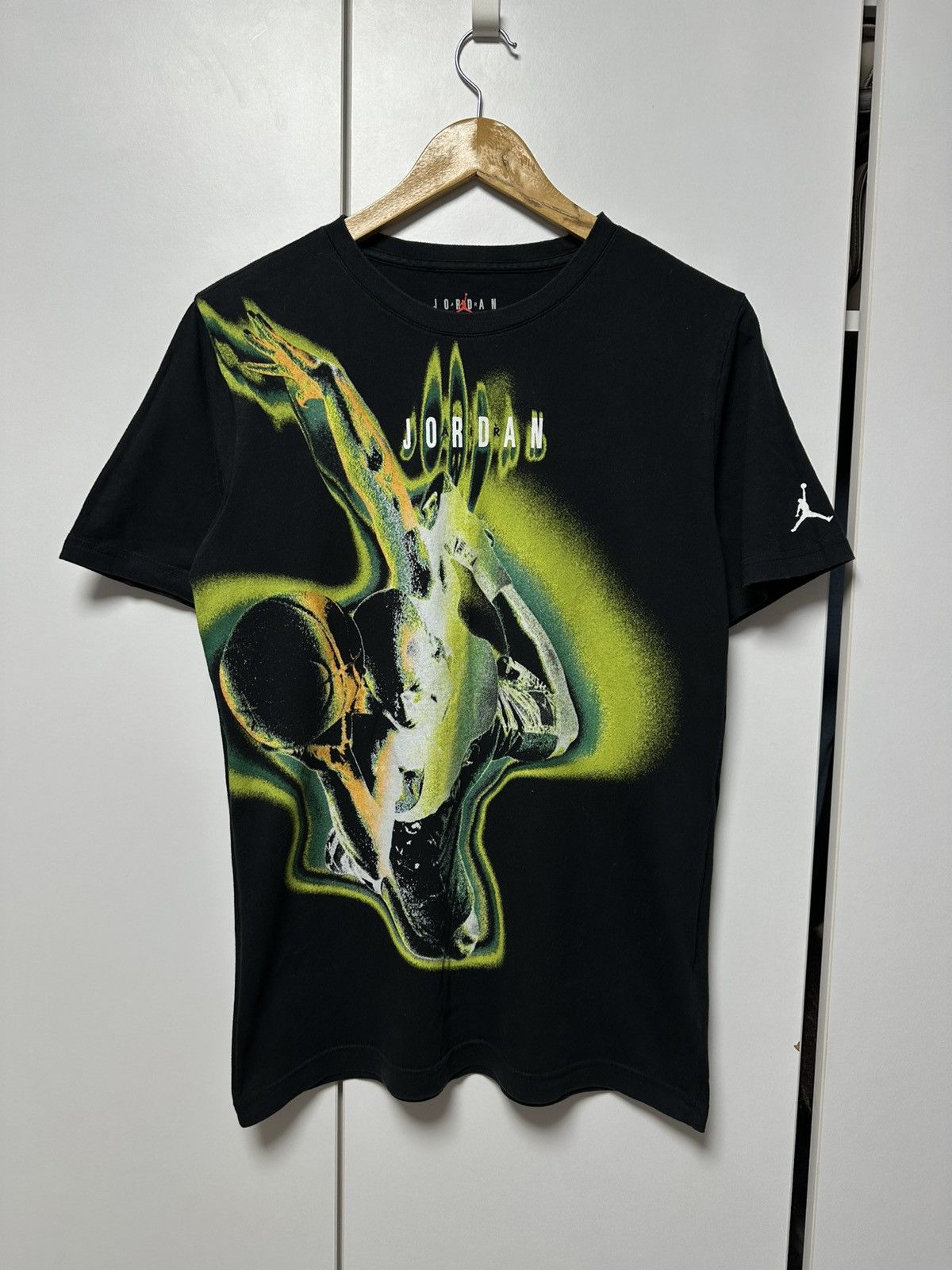 Jordan Brand Jordan Rare T-shirts Japan Style Streetwear Vintage Size US S / EU 44-46 / 1 - 1 Thumbnail