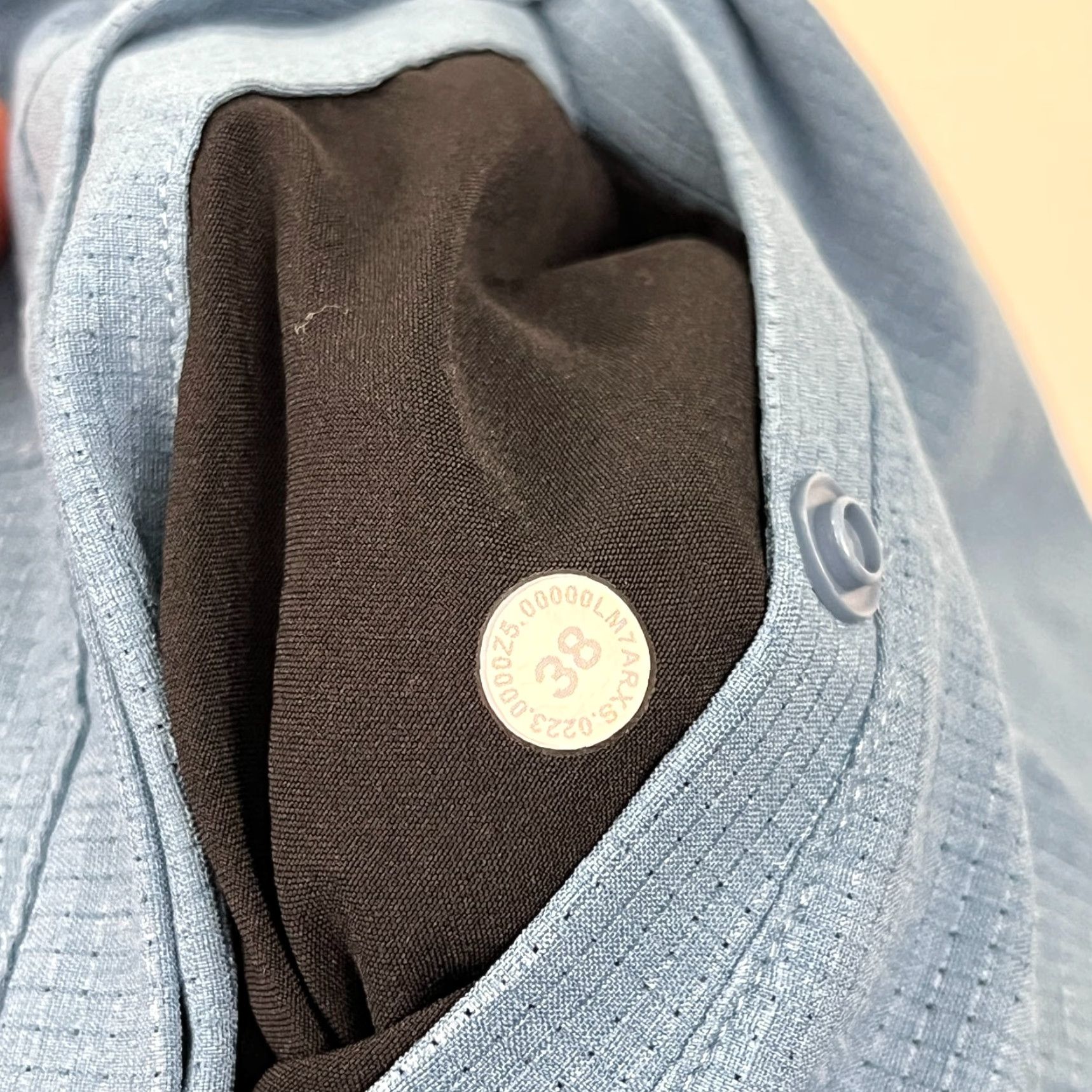 Lululemon VINTAGE Lululemon Commission Chino Shorts Mens 38 / 9" Blue Golf Performance Preppy Size US 38 / EU 54 - 3 Thumbnail