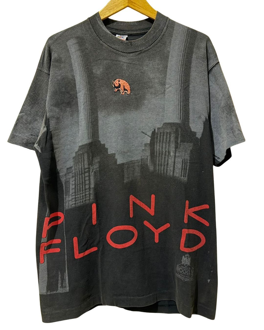 Vintage Vintage 1992 Pink Floyd Animals Pig Rock Band T-shirt Tee L Size US L / EU 52-54 / 3 - 1 Thumbnail