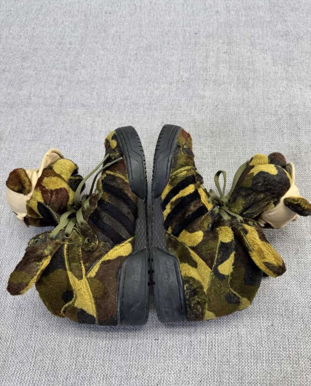Adidas Adidas Jeremy Scott Wings Bear camouflage bear design K37 Size US 9.5 / EU 42-43 - 6 Thumbnail