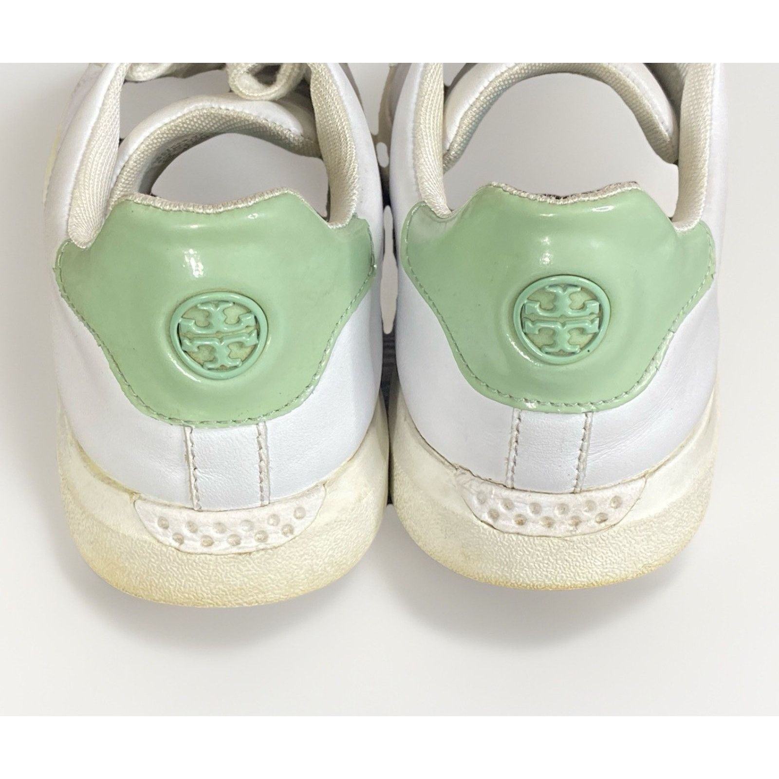 Tory Burch Tory Burch 82776 Howell Court Sneaker White Leather 7 Size US 7 / IT 37 - 4 Thumbnail