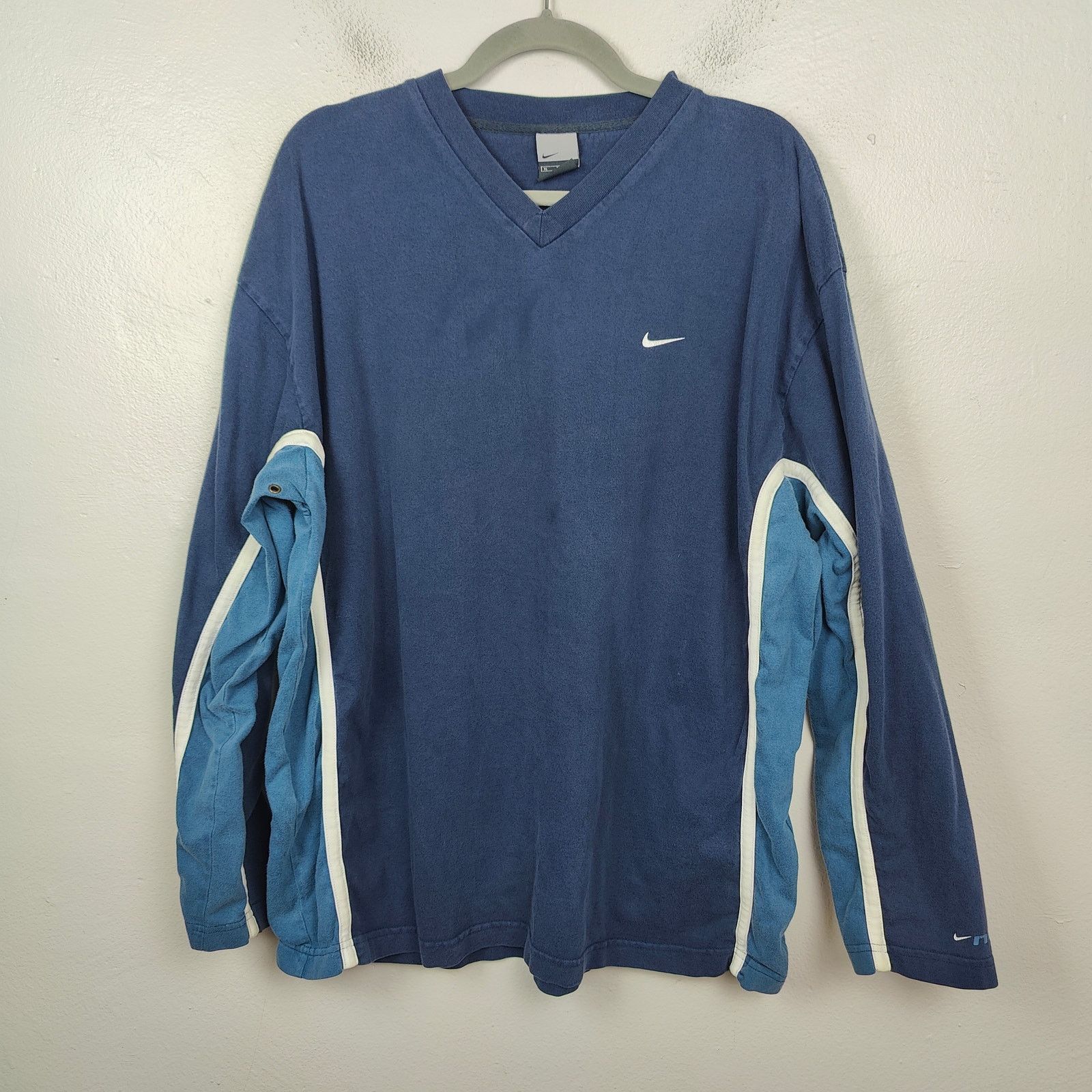 Nike Vintage Y2K Nike T-Shirt Mens XL Navy Blue Vented 90s Size US XL / EU 56 / 4 - 1 Thumbnail