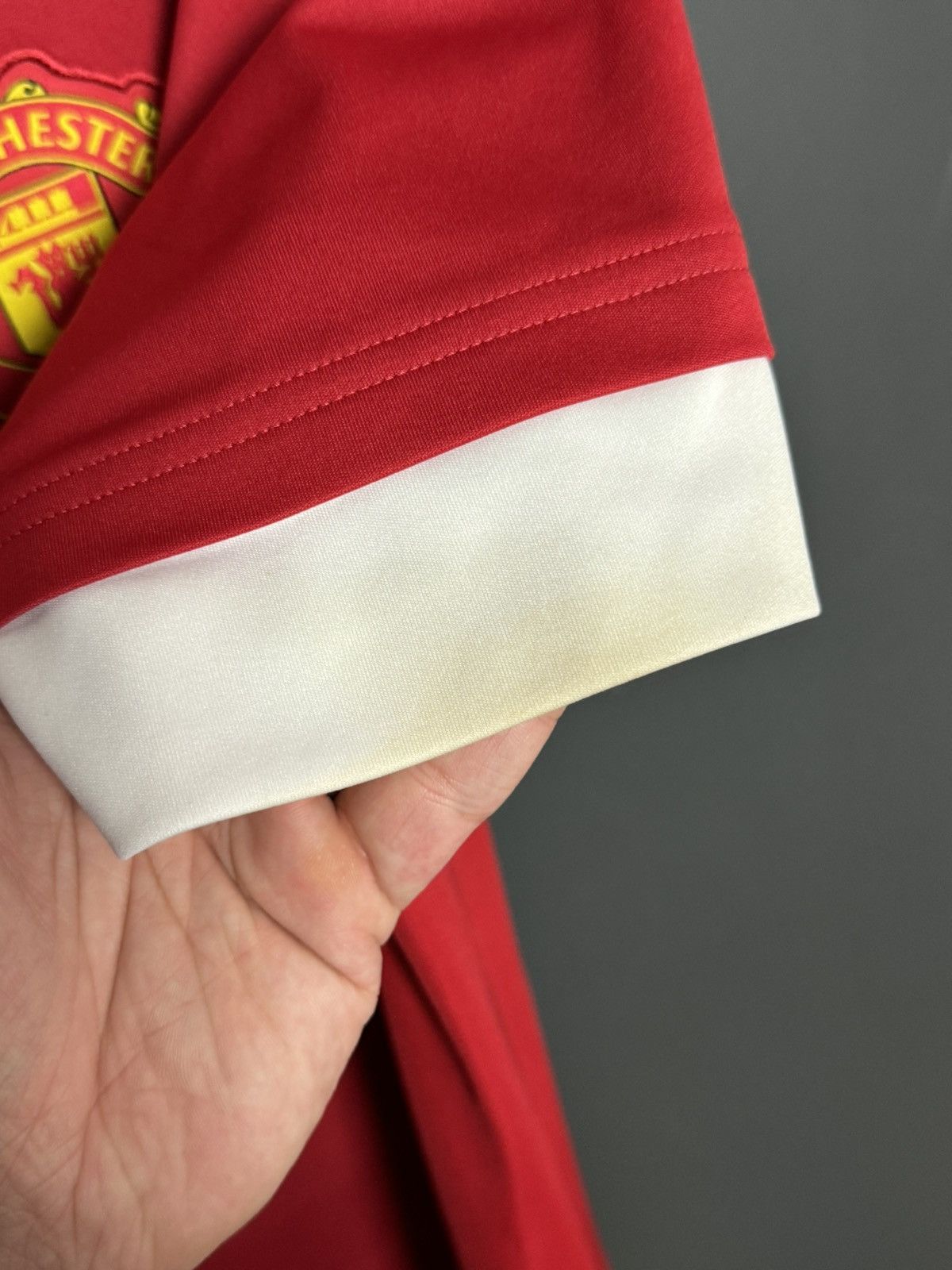 Adidas Manchester United 15/16 Home Darmian Football Jersey Size US S / EU 44-46 / 1 - 9 Thumbnail