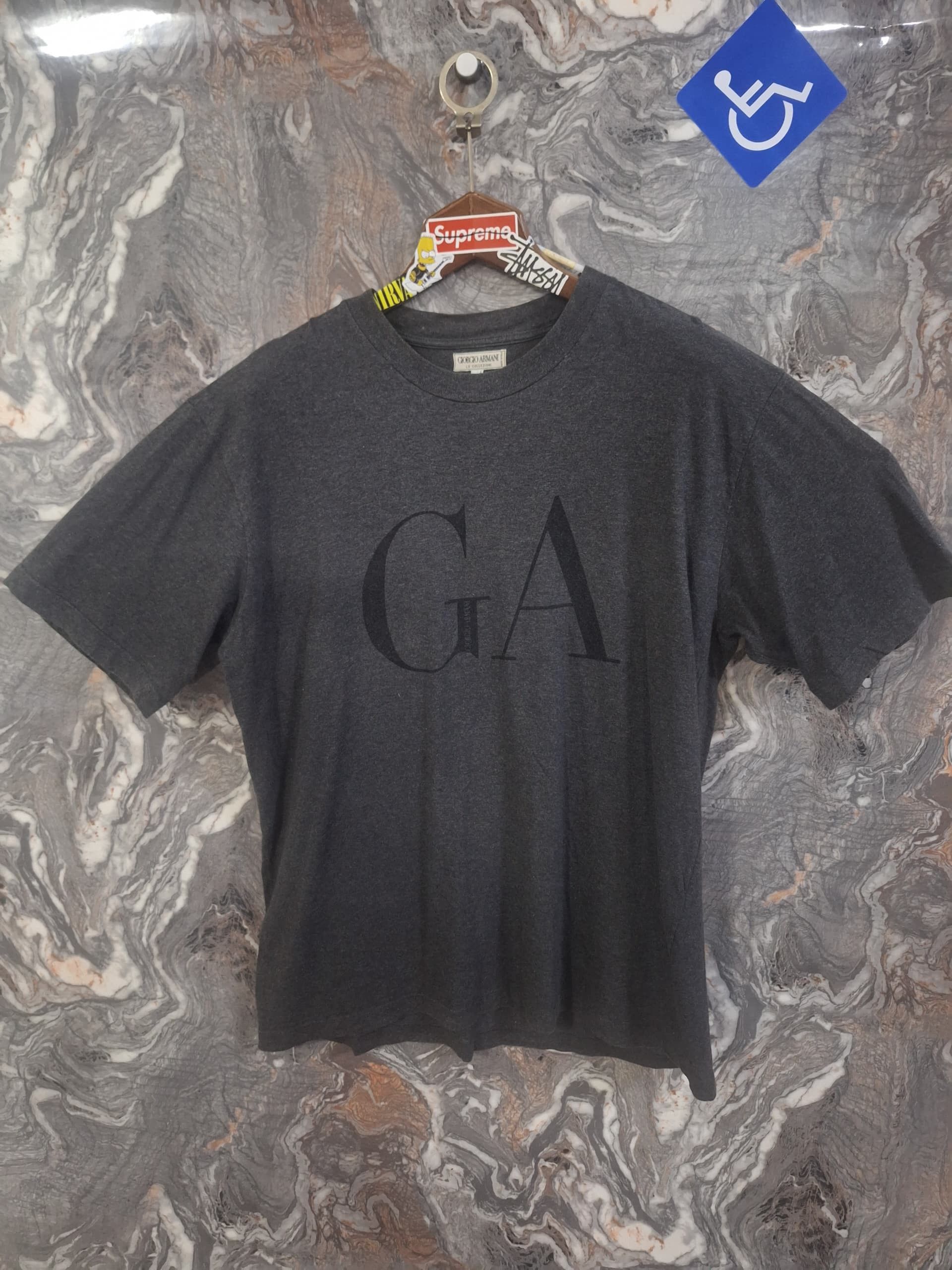 Vintage Vintage Giorgio Armani Faded made in italy simin T grey Size US L / EU 52-54 / 3 - 1 Thumbnail