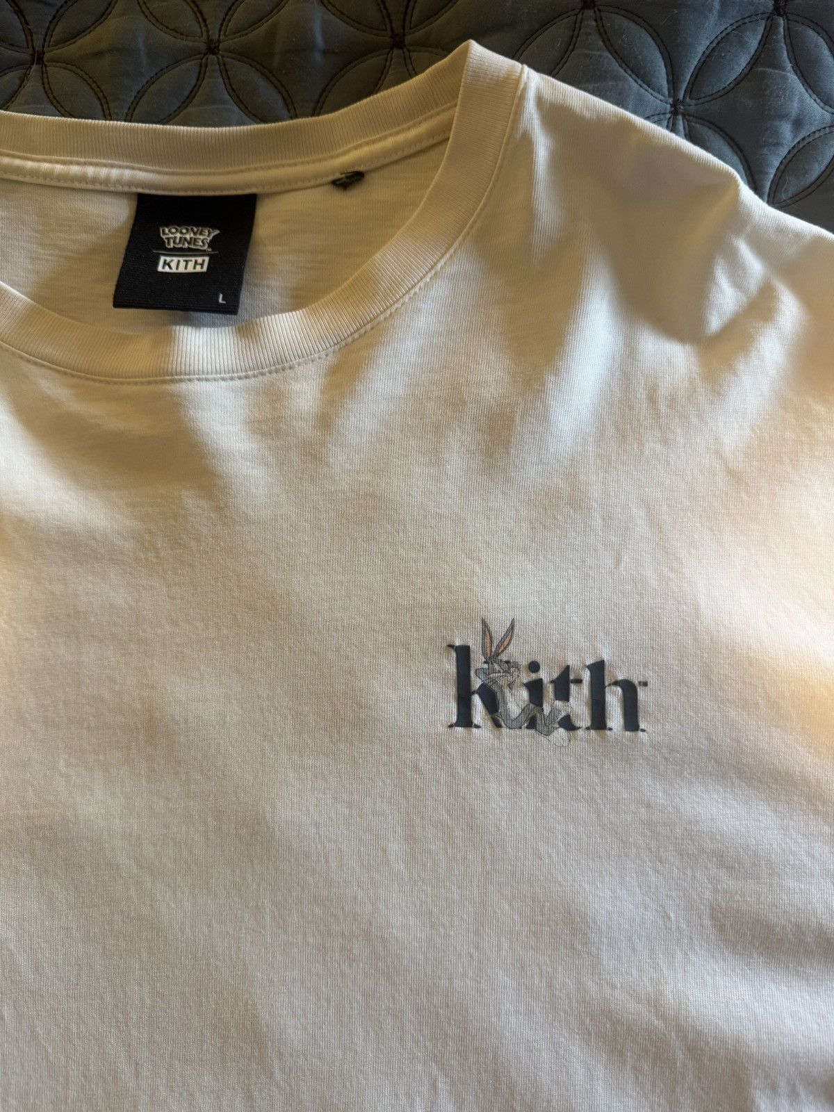 Kith Kith 2019 Loony Toons Collab Size US L / EU 52-54 / 3 - 3 Thumbnail