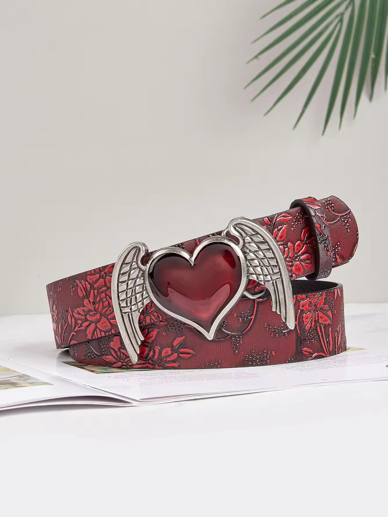 Japanese Brand × Vintage vintage metal heart-shaped gen buckle pattern belt Size ONE SIZE - 4 Thumbnail