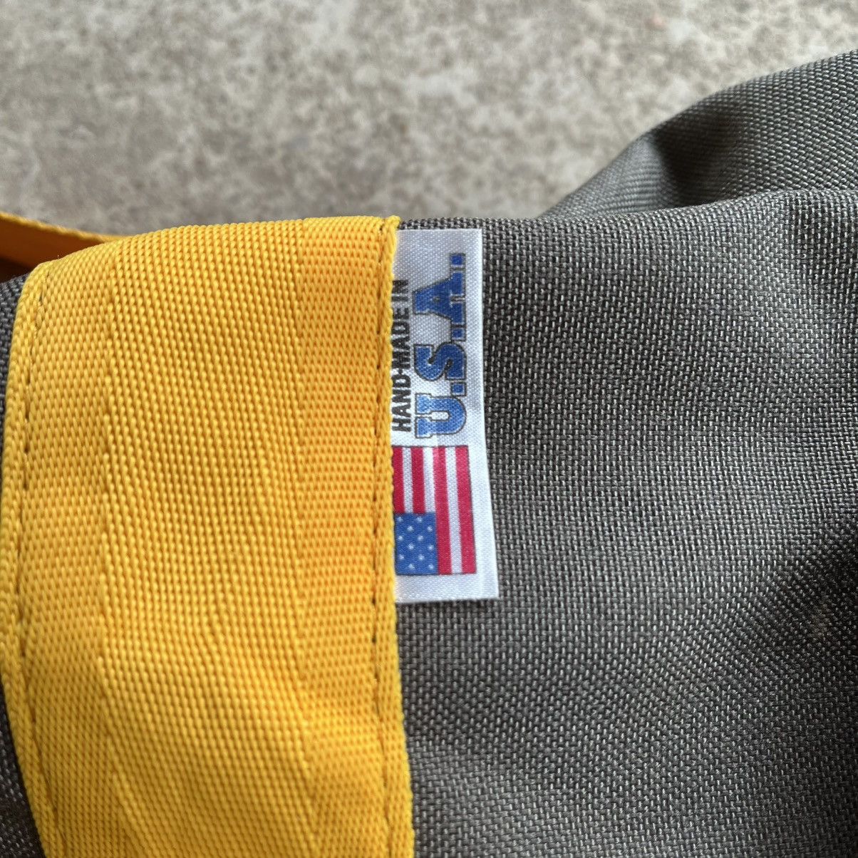Vans Vintage 1990 Vans USA-Made Nylon Duffle Bag Size ONE SIZE - 14 Thumbnail