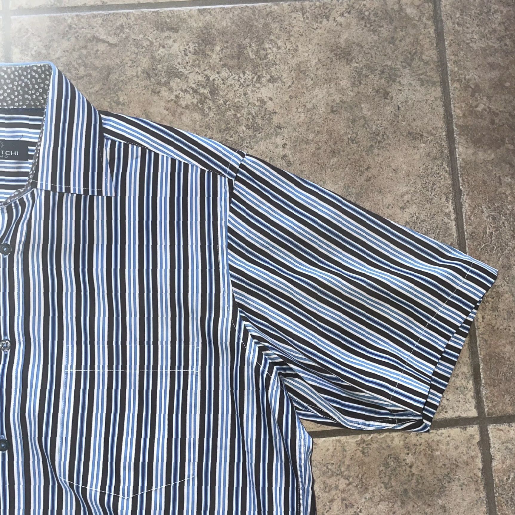 BUGATCHI VINTAGE Bugatchi Uomo Short Sleeve Button-Up Shirt Men L Blue Shirt Size US 33 - 3 Thumbnail