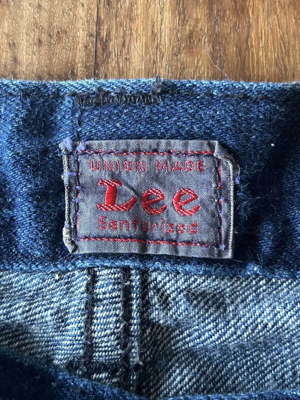 Issey Miyake × Lee SS2004 Issey Miyake Lee Bleach Dot Selvedge Denim Jeans Size US 33 - 5 Thumbnail