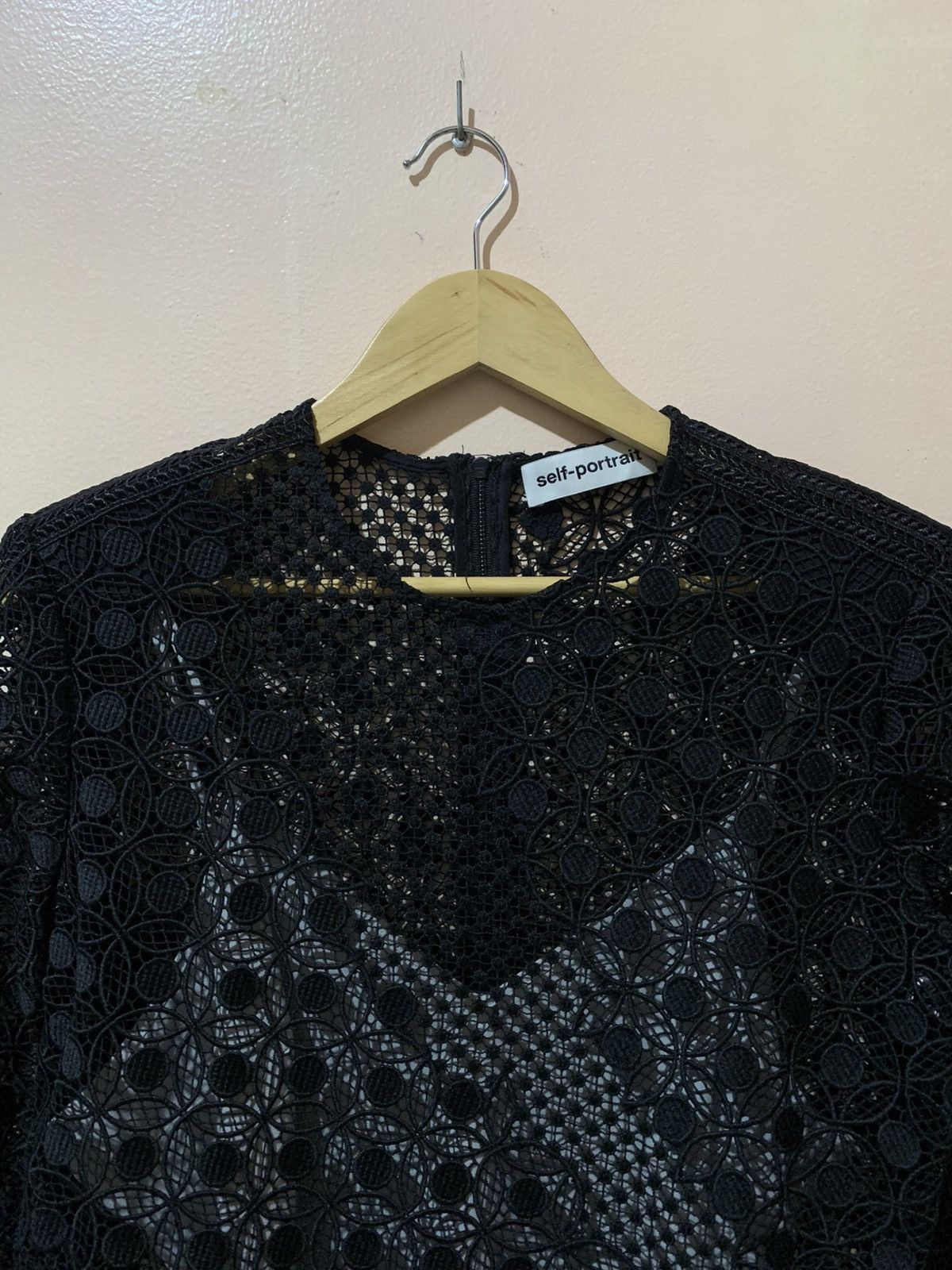 Self-Portrait Self-Portrait Strike Guipure Lace Mini Dress Black Size M / US 6-8 / IT 42-44 - 5 Thumbnail