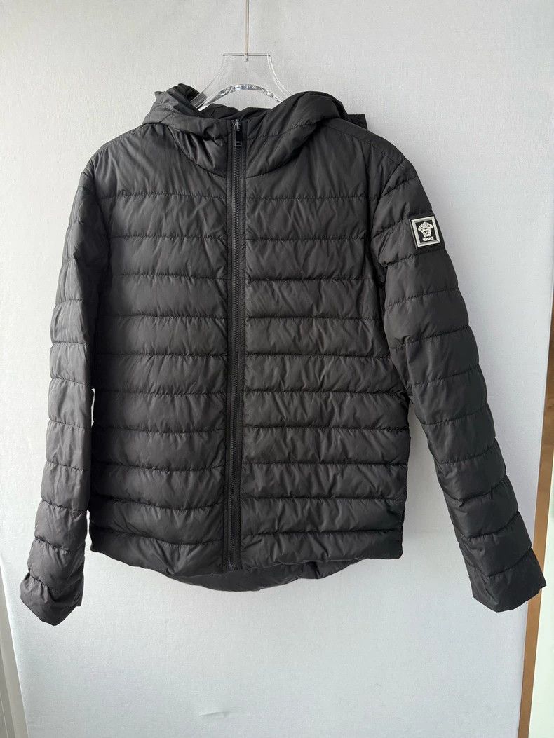 Versace Versace Gray goose duck down jacket Size US M / EU 48-50 / 2 - 1 Thumbnail